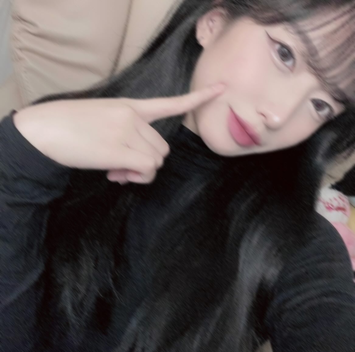 비염인지 감기인지 모르겠지만 코 존나 막히고 콧물 계속 나서 주글 거 가탱.....ㅠㅠㅜ
.
.
.
#좋반 #좋반테러 #좋아요반사 #좋아요테러 #팔로우#선팔 #맞팔 #선팔하면맞팔 #선팔 #맞팔 #맞팔선팔환영 #ootd #selfie #instalike #얼스타그램  #셀기꾼 #l4l #fff #likeforlikes #like4likes  #셀피 #일상스타그램 #일상 #디엠할사람 #followme  #셀스타그램  #followforfollowback  #인친  #맞팔해요 #likeforfollow