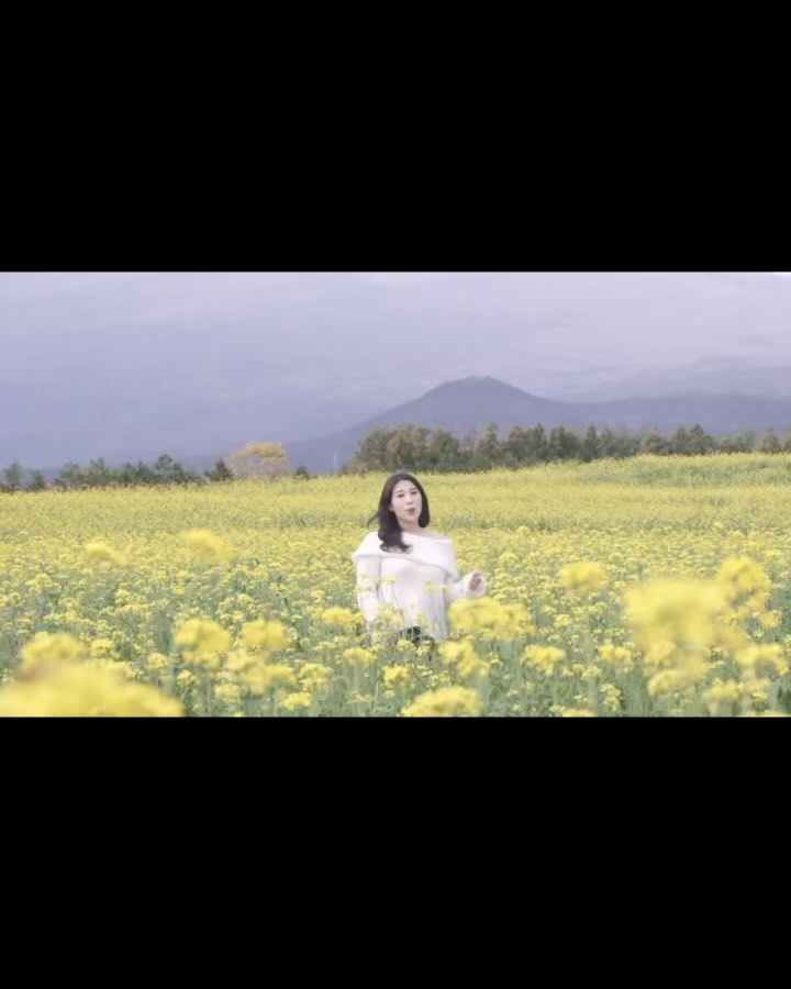 #블리스앙상블 1st싱글앨범 
#제주꽃타령 🌼🌷🌹
멜론,벅스,지니,유투브,카카오,네이버뮤직 등
모든 음원 유통사에서 감상하실수있습니다🎶
-
작년 개인싱글앨범 “다듬소리-살사리꽃”이후
개인적으로는 3번째 앨범 발매인데요,
성악 가곡풍의 곡이아닌
가요풍의 곡이라서 더 재밌게 들으실수있어요
성악앙상블 블리스의 싱글앨범 #많관부
-
유투브에 “제주꽃타령” 검색해보세요❤️
https://youtu.be/A2SA69y_2bY?si=5PtUZ1fAYD4k6Ffl
