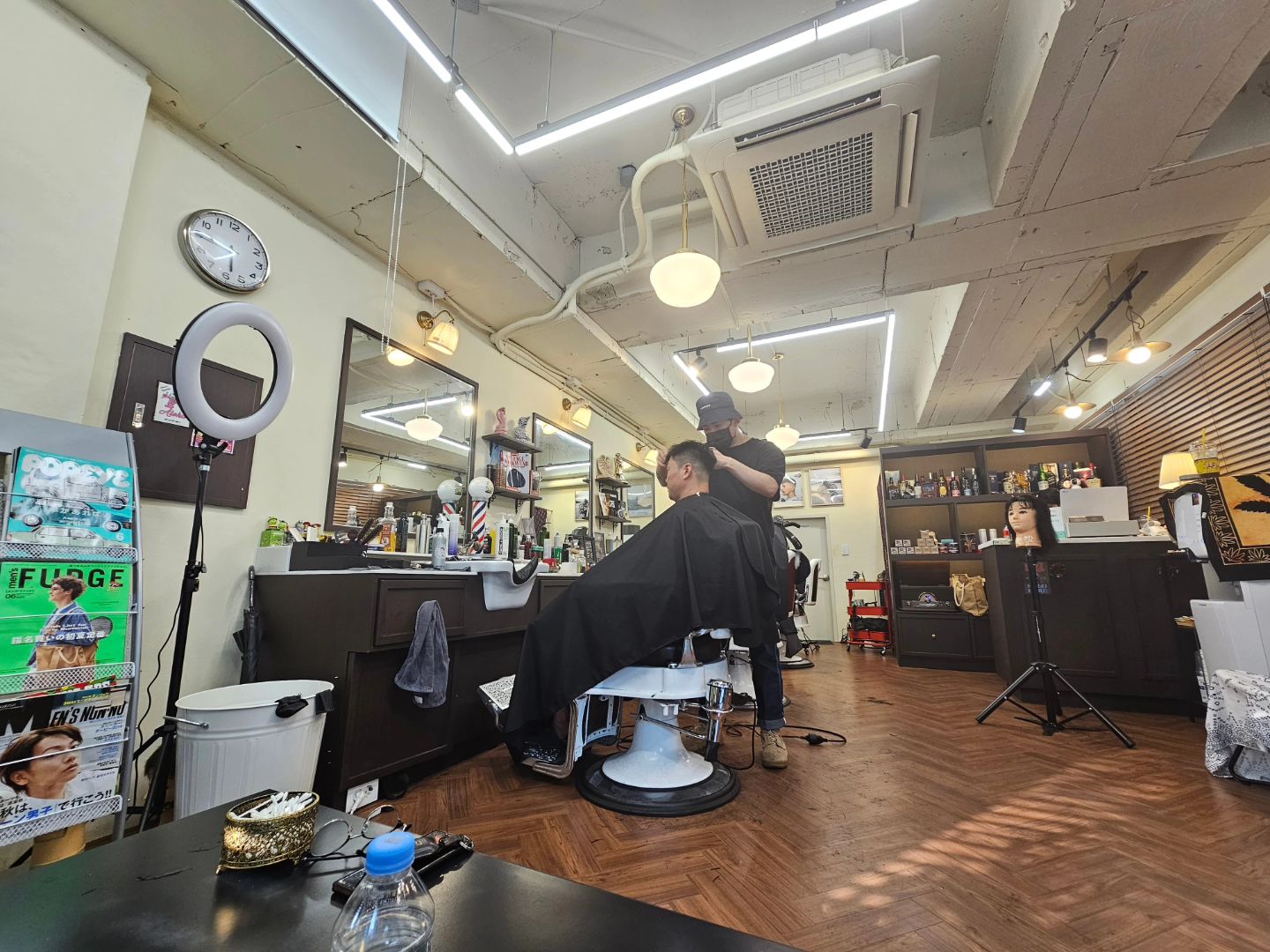 #닉케이바버샵 #바버샵 #barbershop #남자머리 #남자 #커트 #포마드헤어 #포마드 #수원 #청명역 #미용 #oodt #hairstyle
.
.
.
정통바버샵의 스타일을 느끼고싶으신분들은 무조건 닉케이바버샵 방문 #강추 합니다
