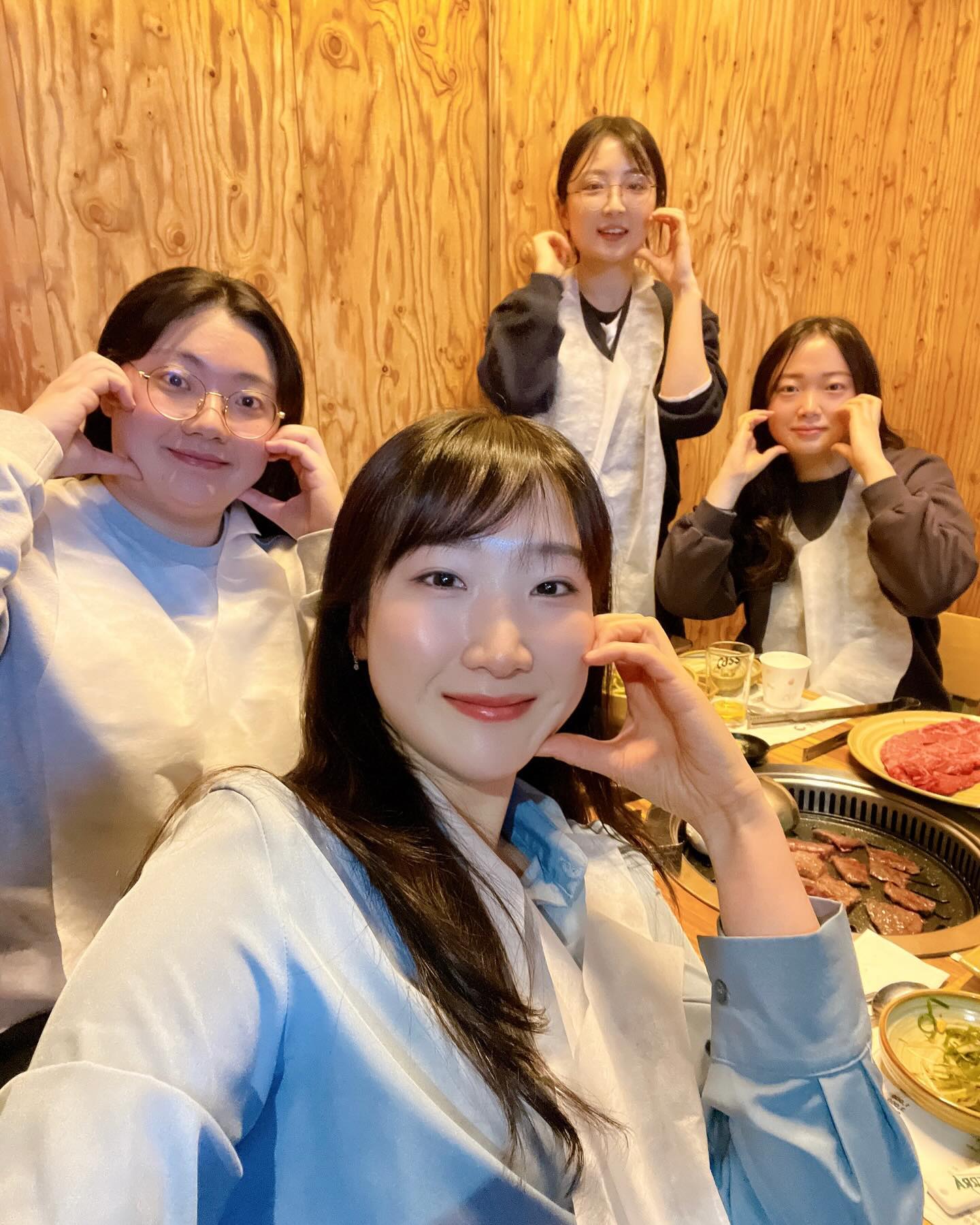 와아~ 검사실 회식!! 
우리는 소고기 먹는다규🥩
벌써 3주전…?!?!?