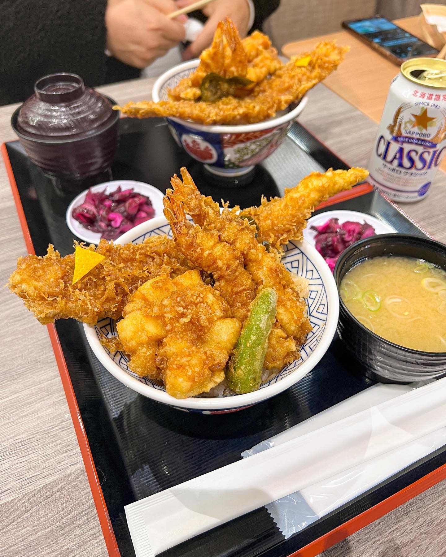 #라라포트맛집 #텐동 맛있음 
마지막 점심 먹고 커피 마시고 공항 
북해도 물건들을 후쿠오카에서 살수 있다니 
삿포로클래식을 라라포트에서 구매 가능하다니
대박! #삿포로클래식 좋아하시는분들은 
#후쿠오카 라라포트로 고고
#fukuoka #japantravel