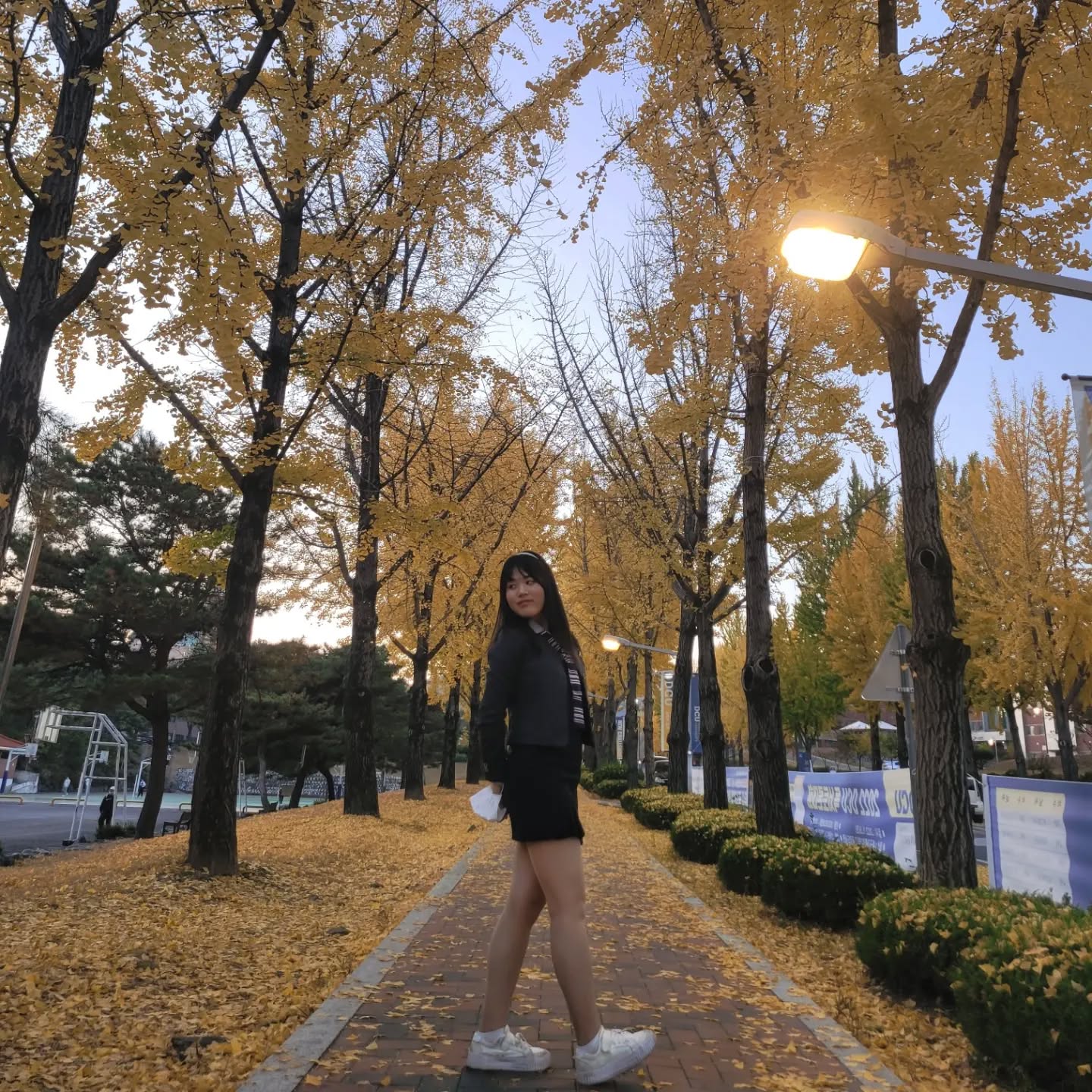 가을교복 모델이라
불러주세요😉🍁🍂