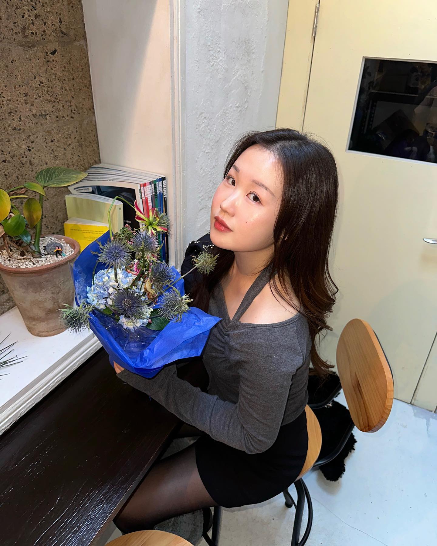 마지막으로 축하해줘서 너무 고맙자나요 ..🥹🩵🩵
달콤한 부산의 밤..~~🌉✨