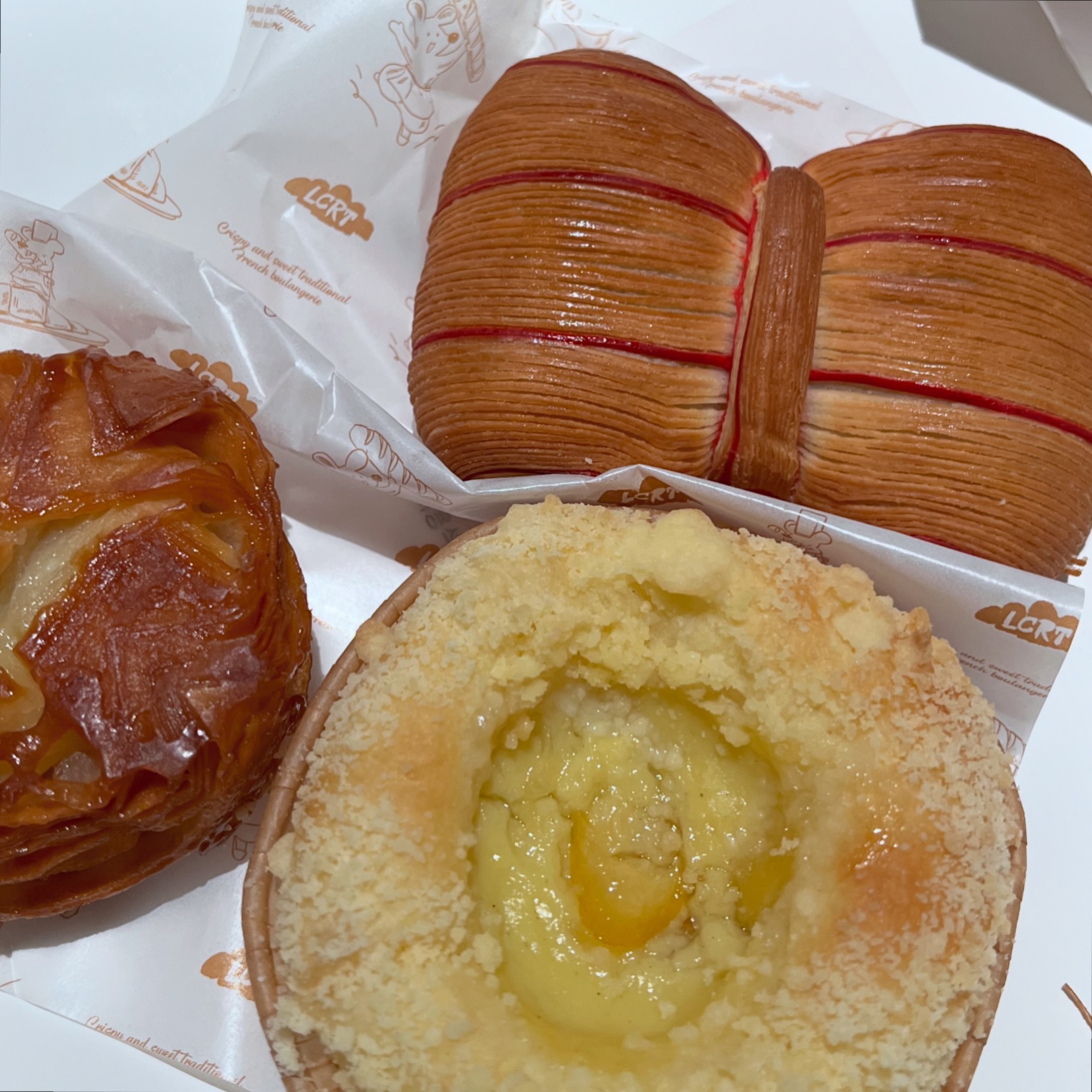 🥐🥯🍞🥄🤍