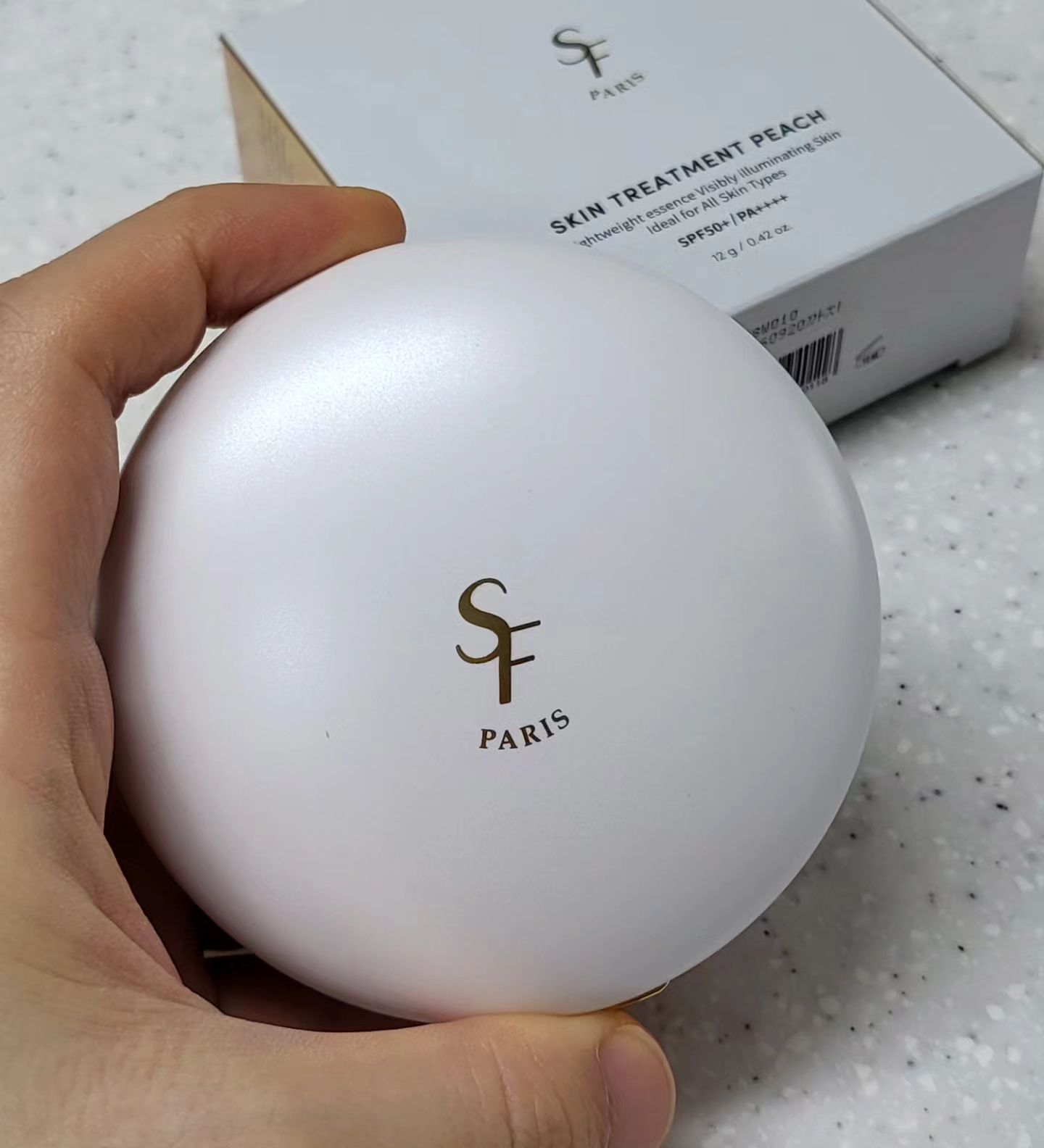 #광고
여름에 사용하기 좋은 톤업쿠션
가벼운 사용감에 피부표현 가능한 #SAINTFRAN 
.
스킨케어 성분 89%함유에 자외선차단 50+PA++++
.
화장하기 귀찮은 여름 요거 하나로 편하게 톡톡
.
.
#세인트프랑 
#세인트프랑스킨트리트먼트
#세인트프랑쿠션 #세인트프랑팩트
#톤업쿠션 #쿠션팩트
#쿠션추천 #팩트추천