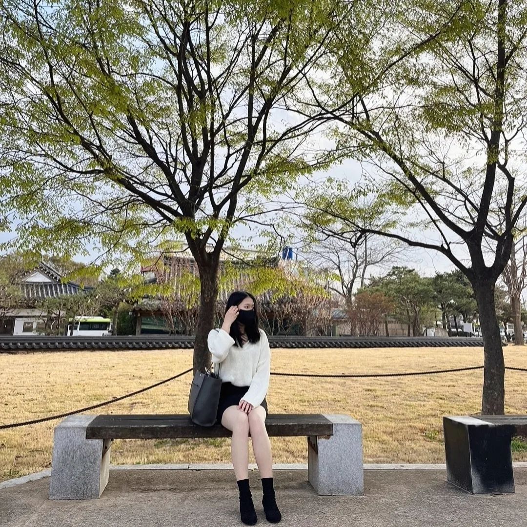 🌸

#07 #07년생 #경주 #황리단길 #카페 #벚꽃 #봄 #06 #05 #04 #고1 #고등학생