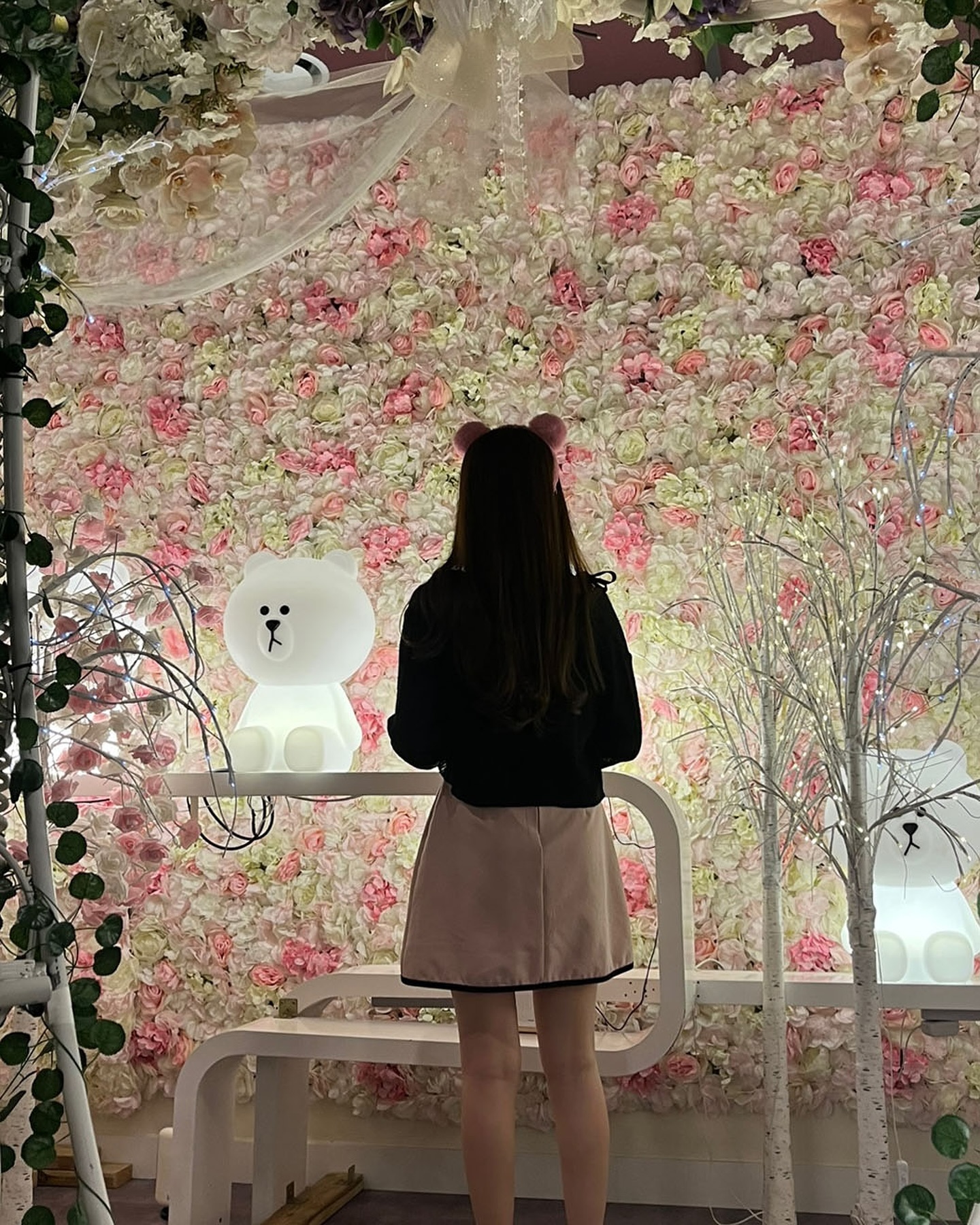 날씨가 더워서 실내에서 놀만한 곳을 찾다가
오랜만에 들린 #경주바니베어뮤지엄 🧸

매표마감 직전에 방문하게되서
사람이 없을때 구경할 수 있어서 만족도 최상!!
⠀⠀
⠀

⠀
⠀
⠀
⠀
#경주 #경주여행 #경주가볼만한곳 #경주데이트 #경주핫플 #경주여행코스 #경주데이트코스 #바니베어뮤지엄 #토끼 #곰인형 #휴가 #휴가스타그램 #휴가중 #휴가원피스 #휴가그램 #휴가코디 #여름 #여름여행 #여름데일리룩 #실내 #실내데이트 #실내데이트추천