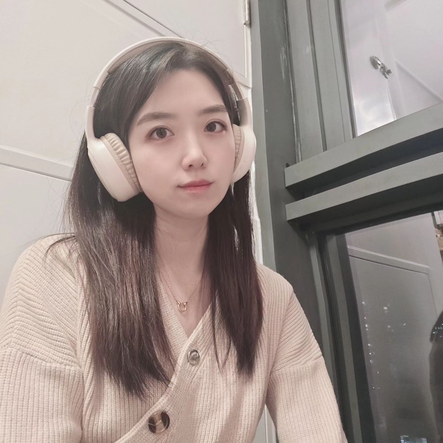 🛍이번엔 알리익스프레스 직구🛍

헤드셋이 4천원도 안 하길래
음질 안 좋으면 귀마개나 해야지 싶어서 샀는데

디자인이 개이쁨
컬러도 너무 이쁨

그치만 음질은.. 🐶나 줘버려
역시나 4천원 짜리 디자인 그럴싸한 귀마개 당첨🙈

#해외직구 #알리익스프레스
#헤드셋 #헤드폰 #레노버 #귀마개