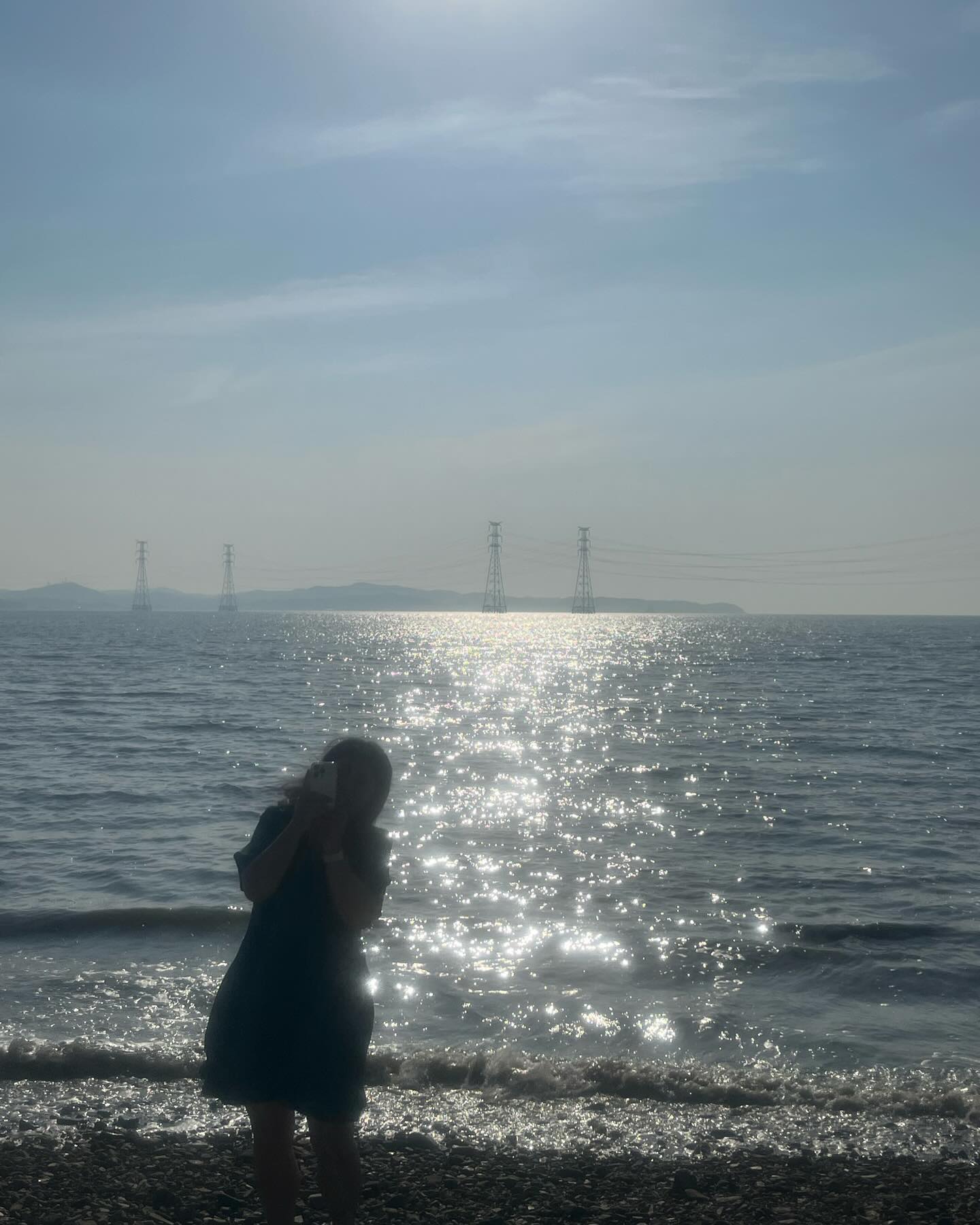 인생아 제발 윤슬처럼 잔잔하게 행복해줘