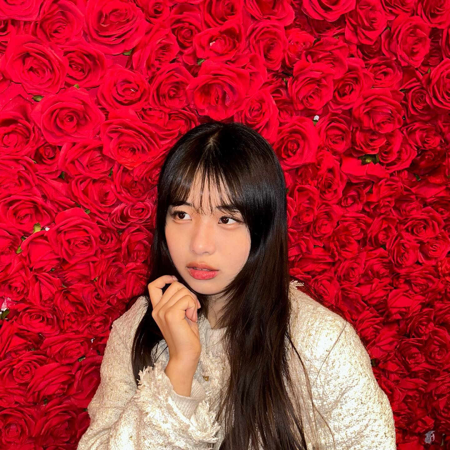 어린왕자의 장미🌹

#전시회 #홍대 #04 #rose #서울 #서울전시회 
#일상 #데일리 #follow #디엠 #팔로우 #오오티디 #협찬 #좋아요 #ootd #셀피 #셀스타그램 #얼스타그램 #selfie #selca