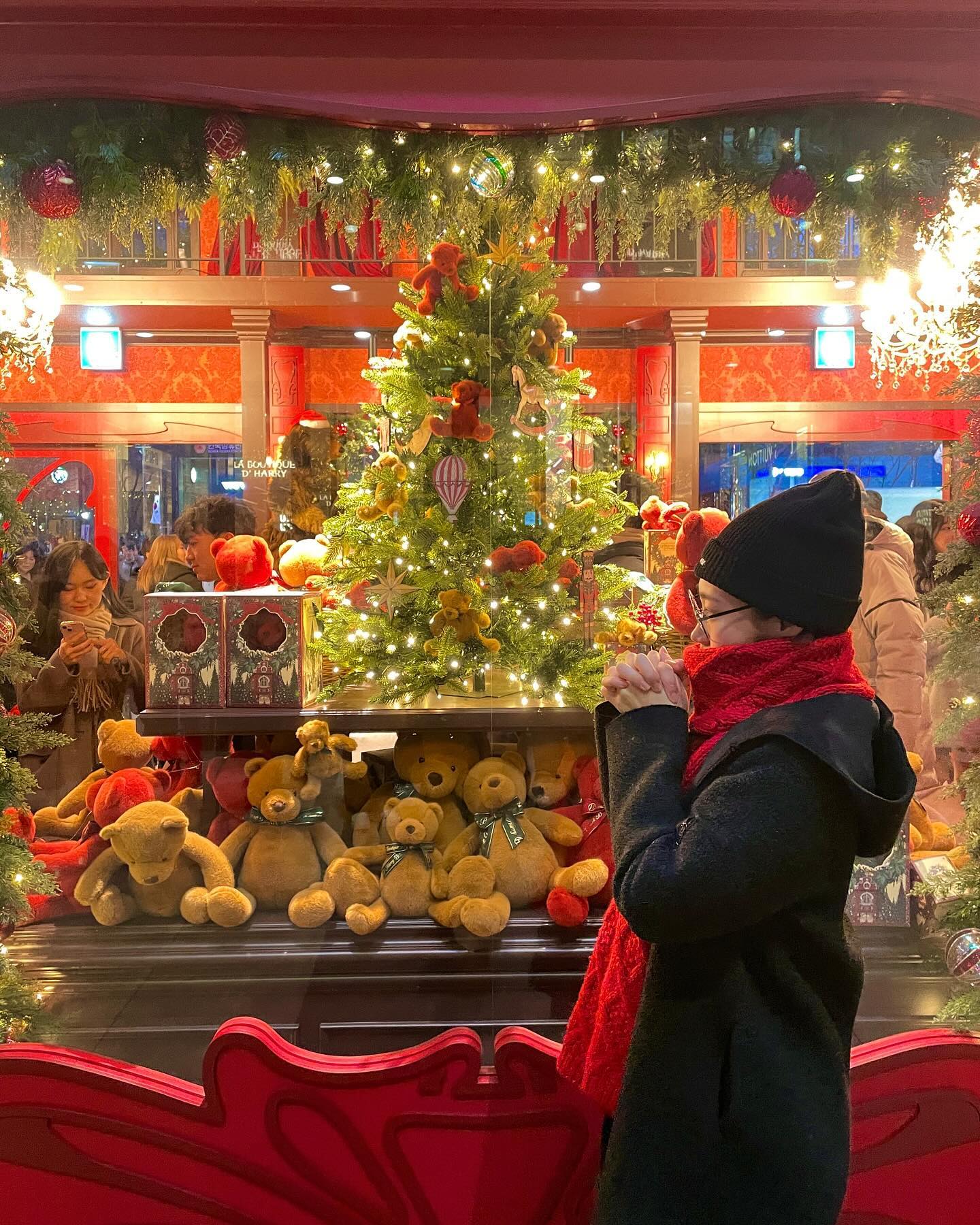 컨디션 회복즁🎅
너무 춥고 힘들지만 트리사냥은 못참즤…..