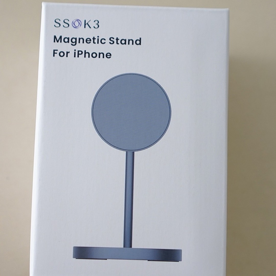 #광고

편리하게 사용할 수 있는 맥세이트 스마트폰 거치대 SSOK3입니다.
아이폰만 사용할 수 있는게 아니라 맥세이프 링을 주기 때문에
안드로이드 스마트폰 등에서도 편리하게 사용 가능하고요.

저는 갤럭시S23 울트라에 맥세이프 케이스를 사용하는데
잘 붙고, 원하는 각도와 위치로 잘 움직여서 편리하게
영상을 감상하는 용도 등으로 사용하고 있고요.

깜찍한 디자인에 예뻐서 만족스럽네요.

https://bit.ly/3VMuk4d

#맥세이프
#맥세이프거치대
#아이폰맥세이프
#핸드폰거치대
#휴대폰거치대
#스마트폰거치대
ssok3_official
