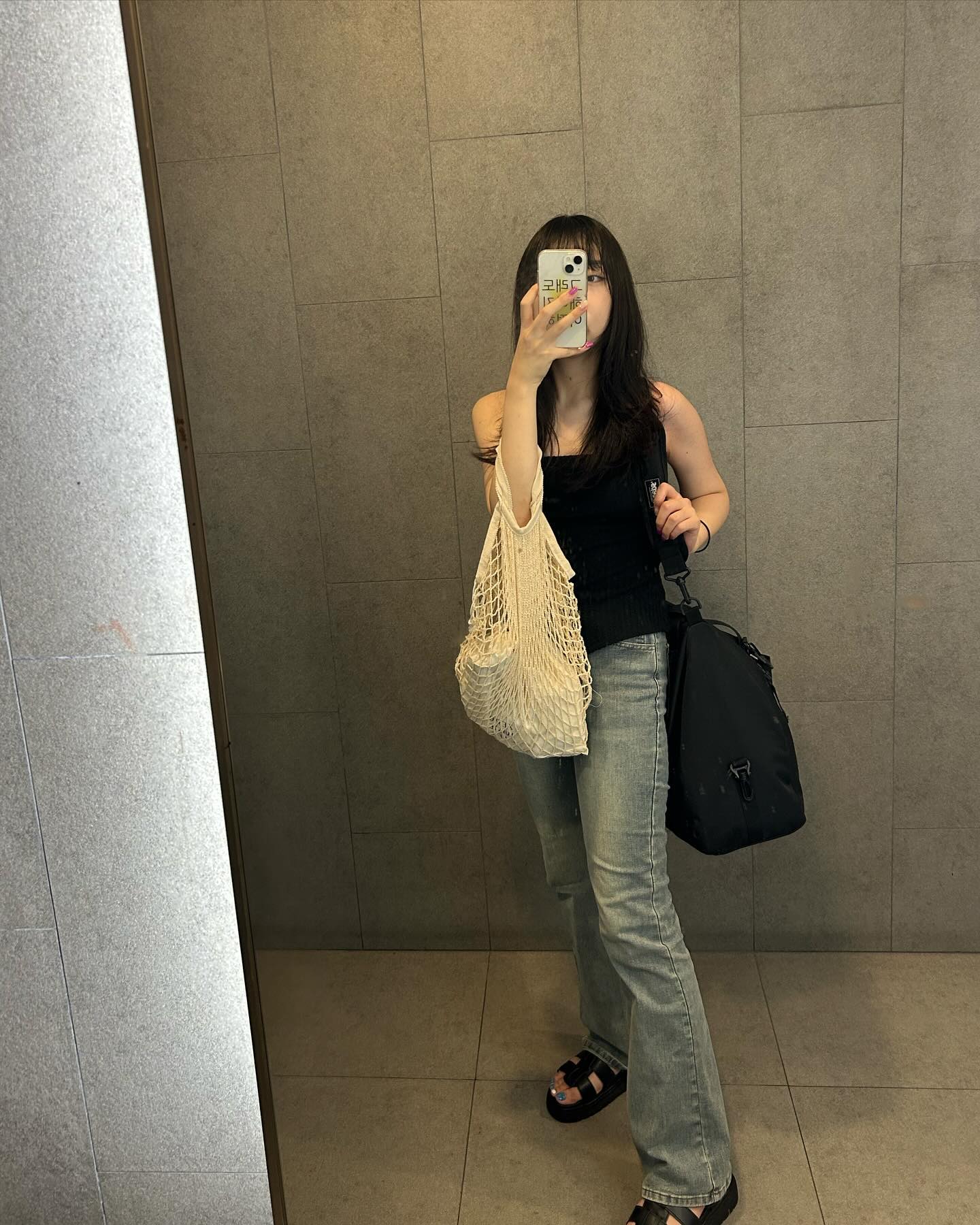 여☀️름🌊 이었다….