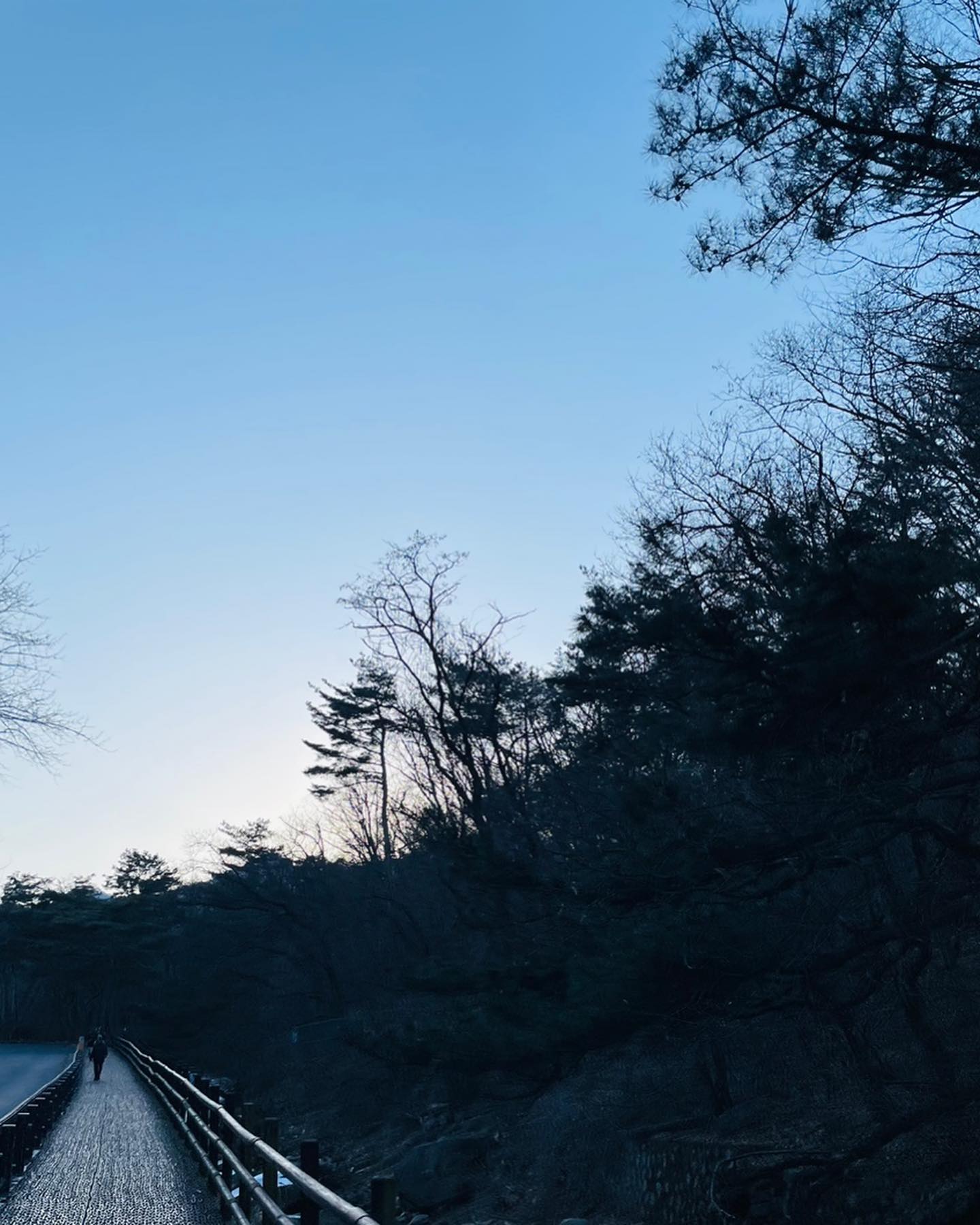 짬상 멱살잡고 끌고나와 초발원 하고 릴스찍고#하루순삭
배곺하아아ㅏㅏ
다들 즐주보내용•0•
#귀여운하루