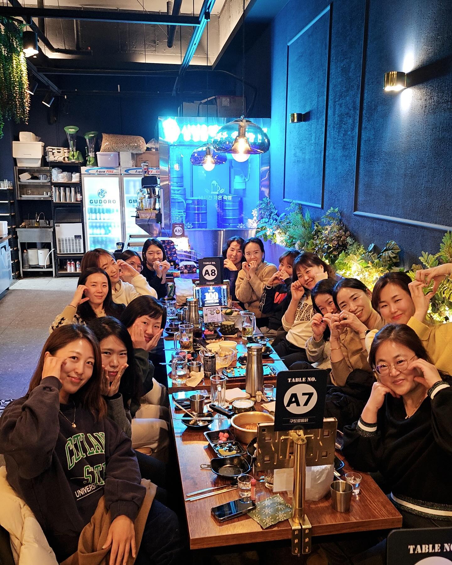 줌바 송년회❤︎ 
23년 7월~12월 나의 줌바 전성기ㅎㅎᩚ 
6개월이나 지났을 줄이야! 진짜 재밌었고 너무 아쉽다😢