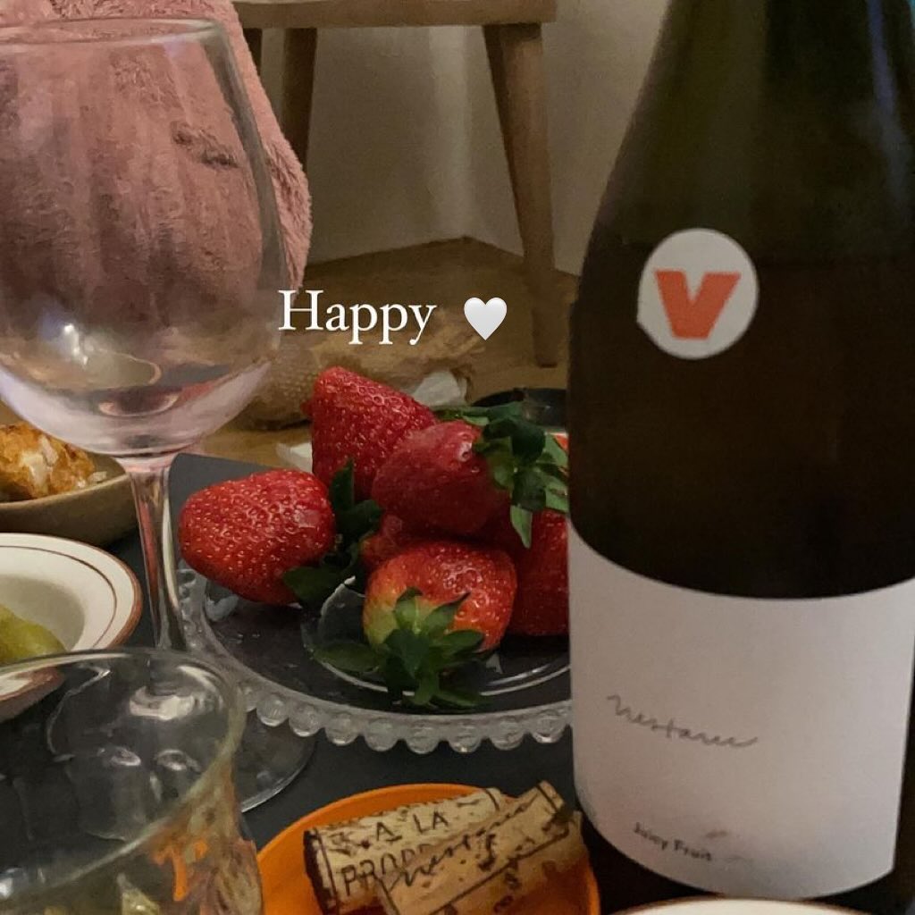 H A P P Y
