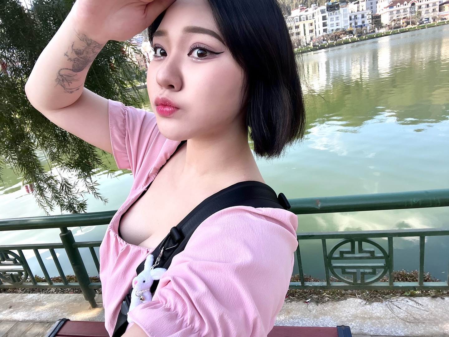 나 홀로 여름 ٩(•́⌄•́๑)و