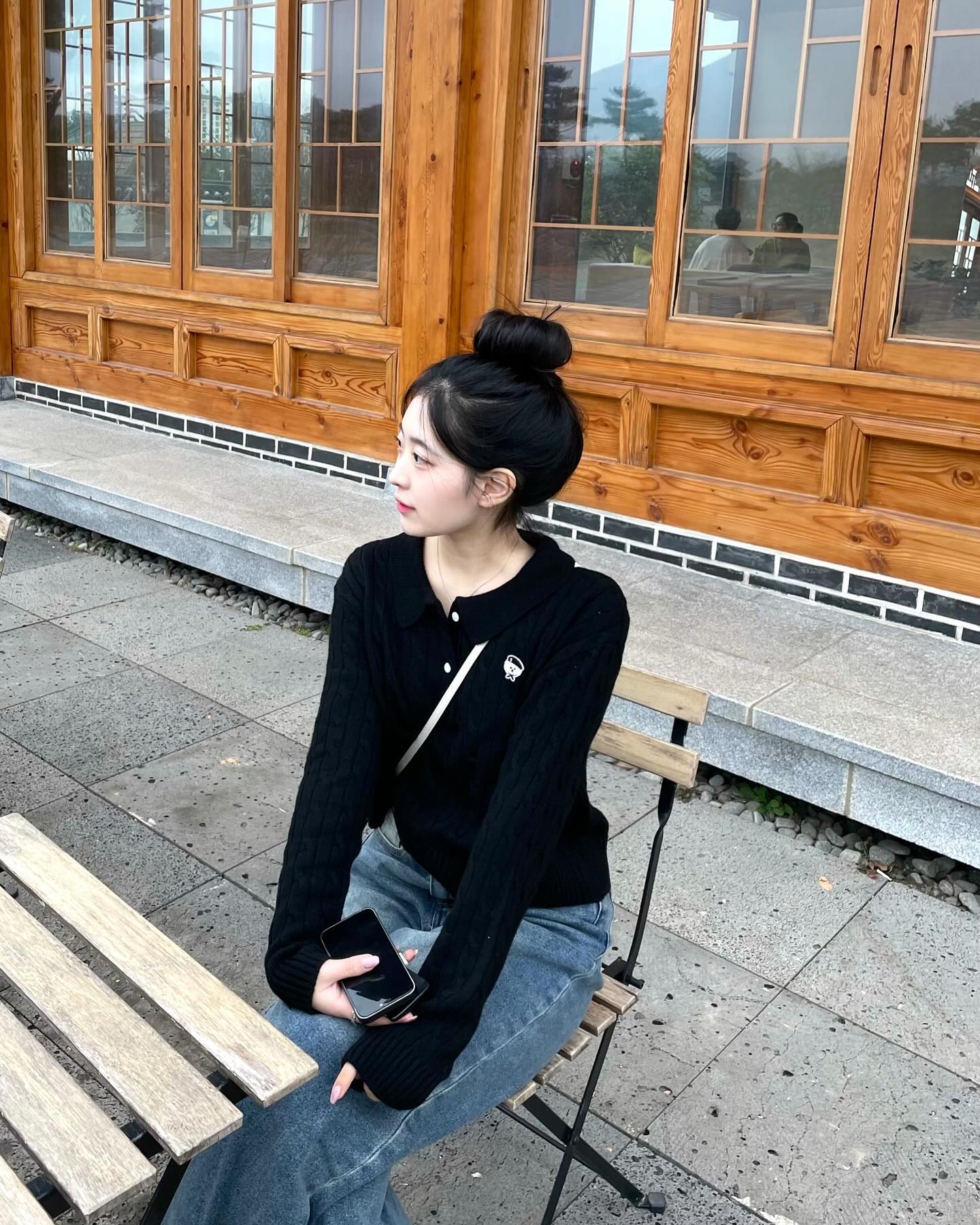 🐶🖤

beyondcloset_official 자사몰 신규회원 10% 할인 쿠폰 발급 중 ••♡

 #비욘드클로젯 #BYONDCLOSET #bc_ootd #24SS비욘드클로젯 #비욘드클로젯신상 #24SP룩북 #봄코디 #데이트룩 #커플룩 #24SP신상 #새학기코디 #키작녀코디 #키작녀데일리룩