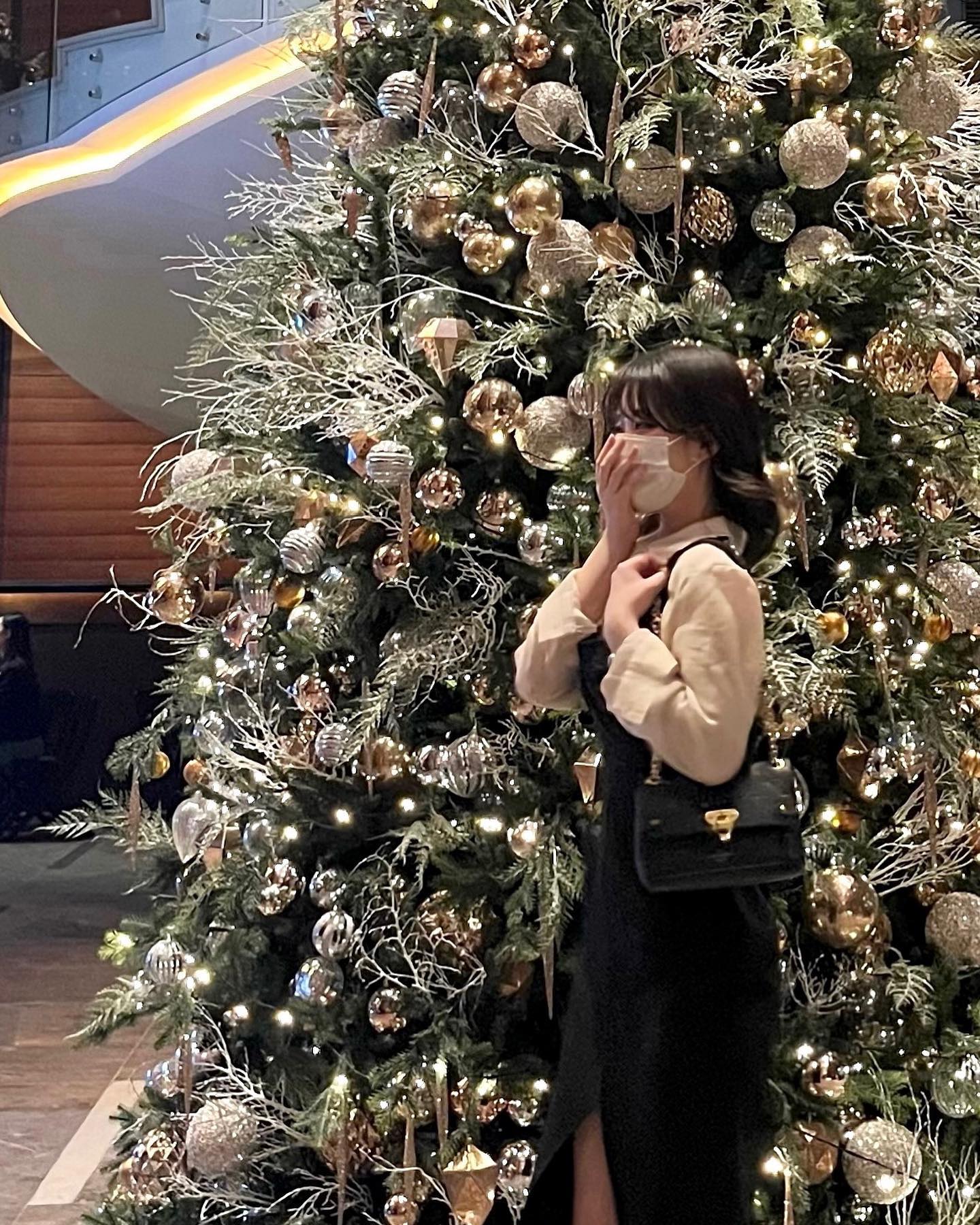 다들 행복한 연말 되세요! 🎁🎄🤎