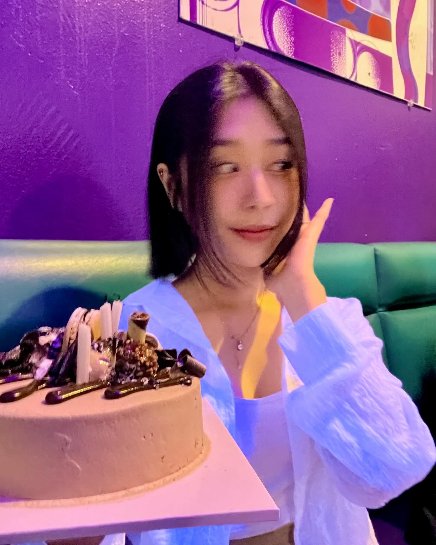 늦어도 너~무 늦은 내 생일 피드 🍰