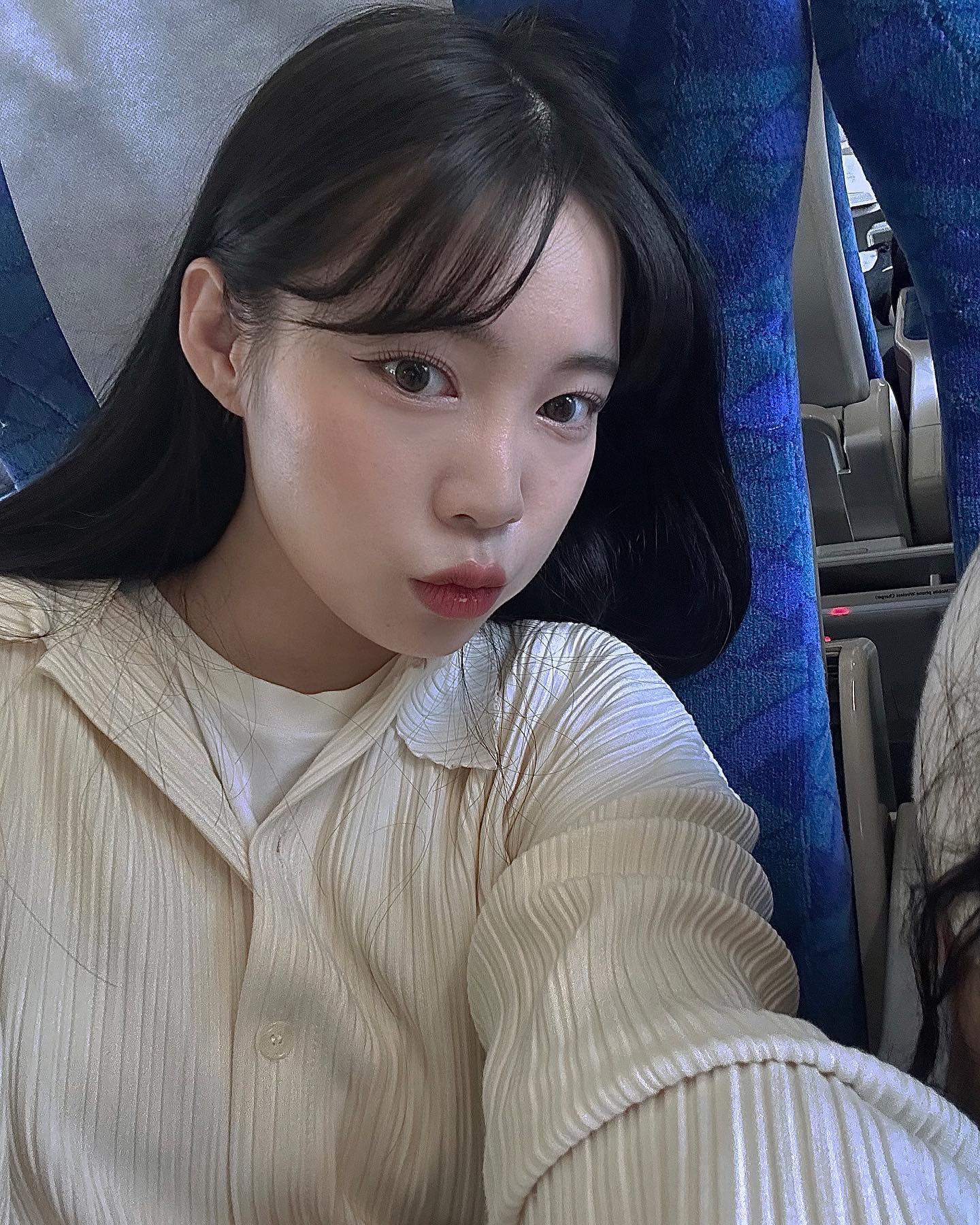 🚅