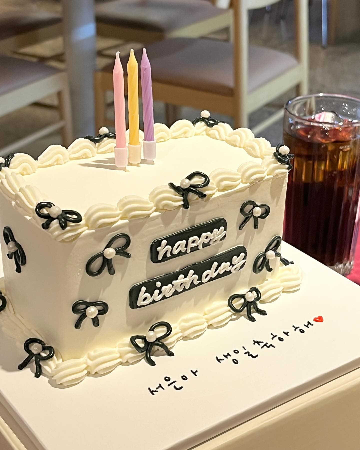 01.24 해피 생일 주간🎂💓
친구들이랑 생파도 하고 프로포즈도 받았던 날✨
한 살씩 먹으면서 생일에 크게 감흥 없다 느꼈는데 막상 생일 되니 기분 너무 좋네요🤍🤍

축하해주셔서 감사합니다! 🫶🏻🫶🏻
