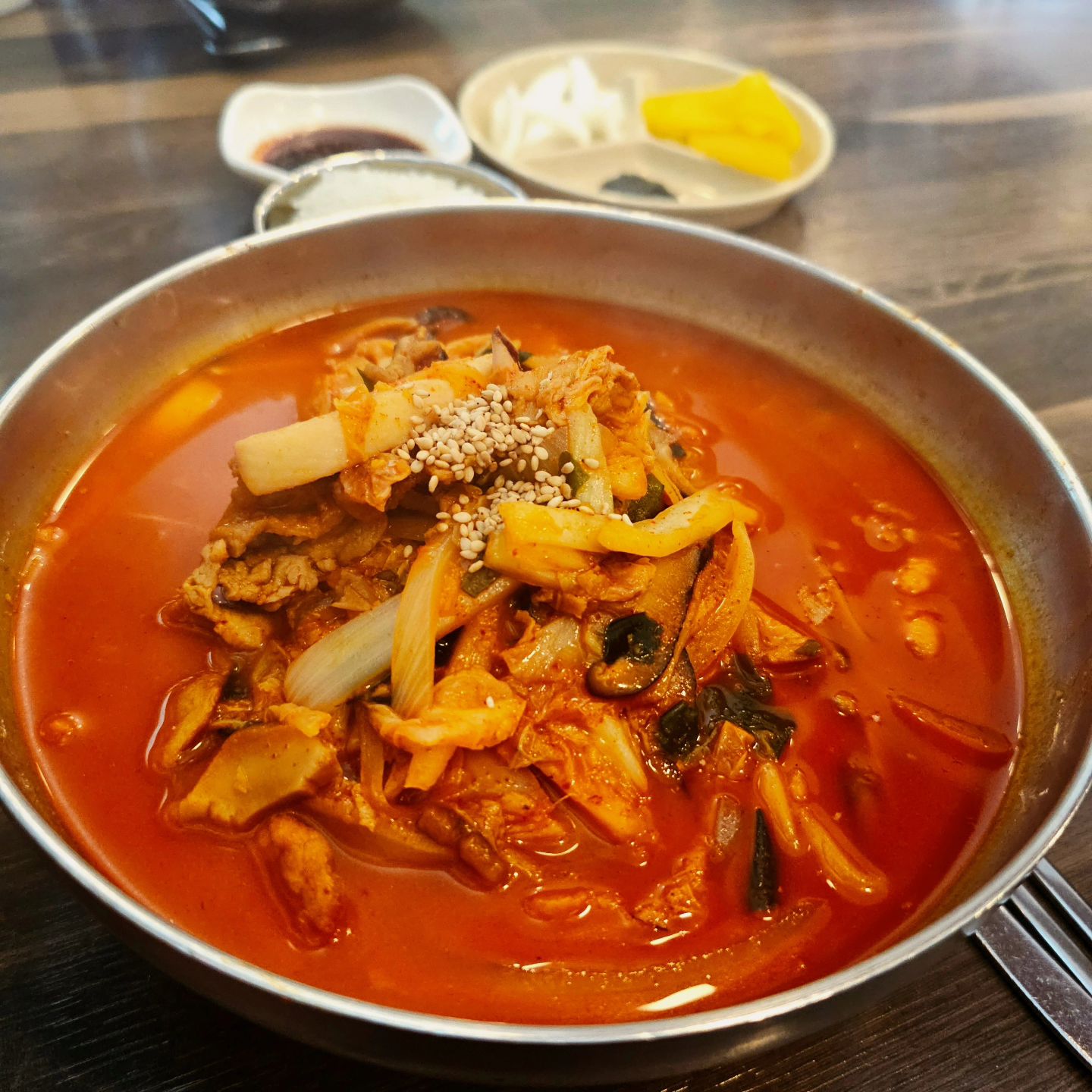 최애 #대구짬뽕맛집 #몽짬뽕 
칼국수 느낌의 면과 진한 국물
대구가면 해장 국룰 (˶> <˶)♡
천안은 이런 곳 엄나요..? ㅎ

#대구맛집 #맛집 #짬뽕맛집 #대구가볼만한곳