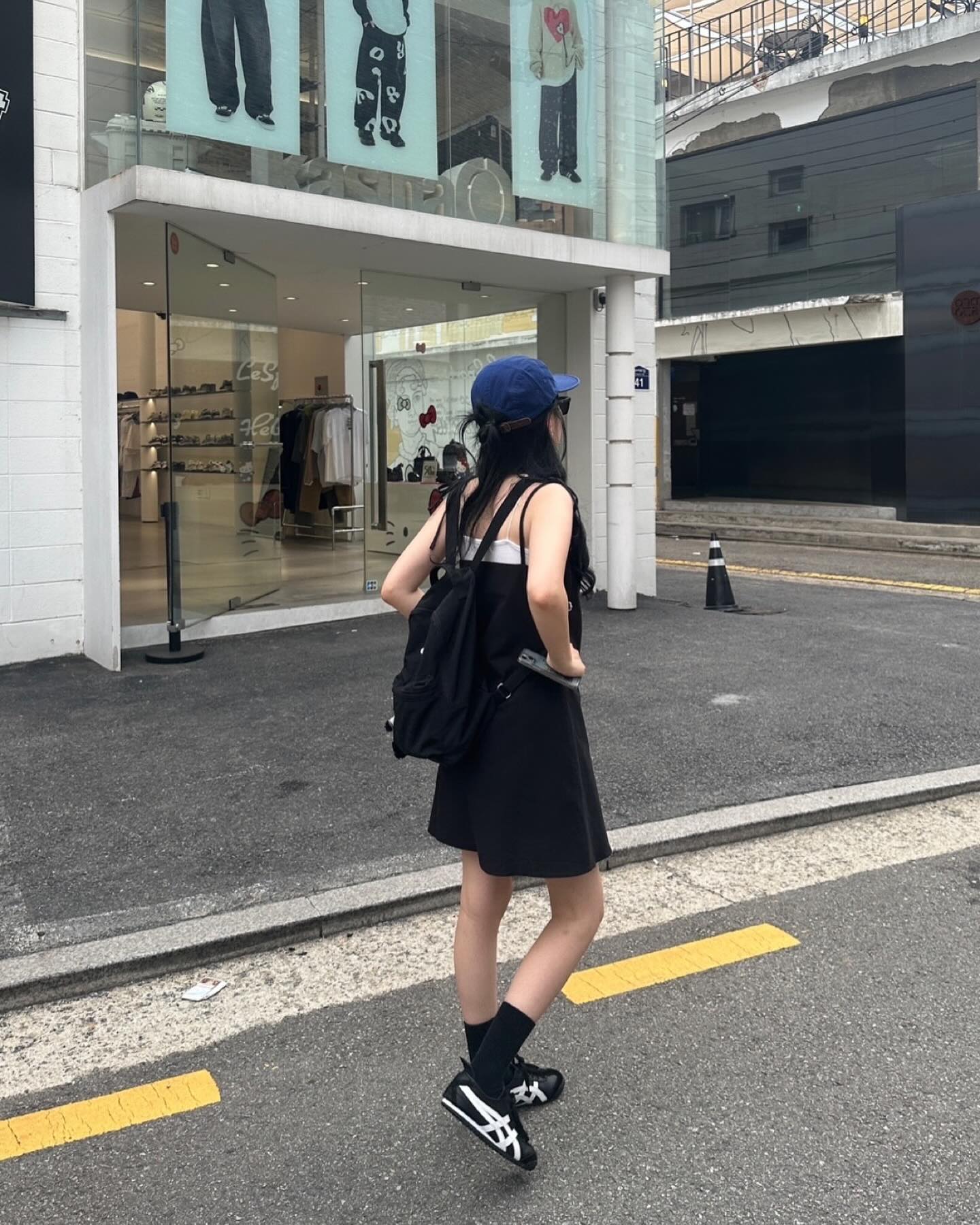 나도 성수 와봤ㄷㅏ ! (ㅅ´ ˘ `)🖤