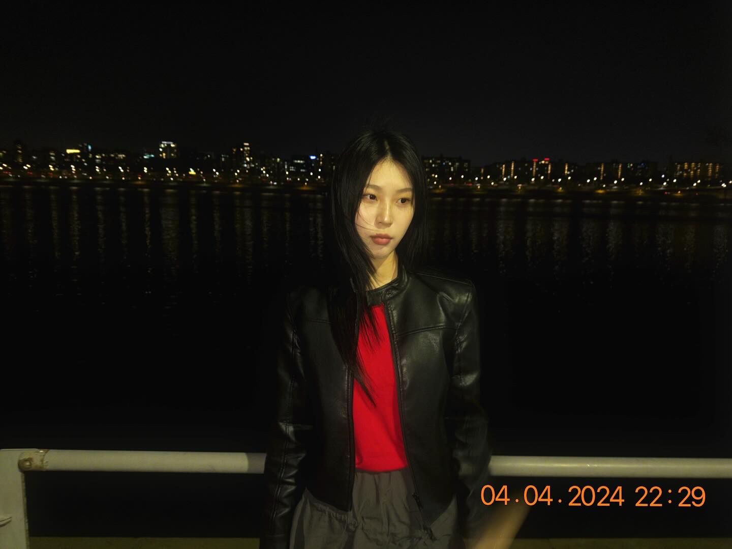오두방정 떨다가 꽃 결국 잡았다😂✌️