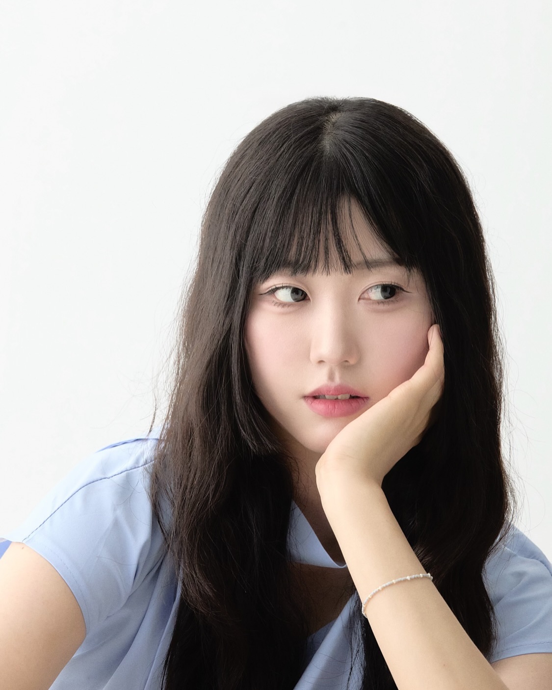 다른 느낌 프로필사진 💖
좀 예뿌다~~ !