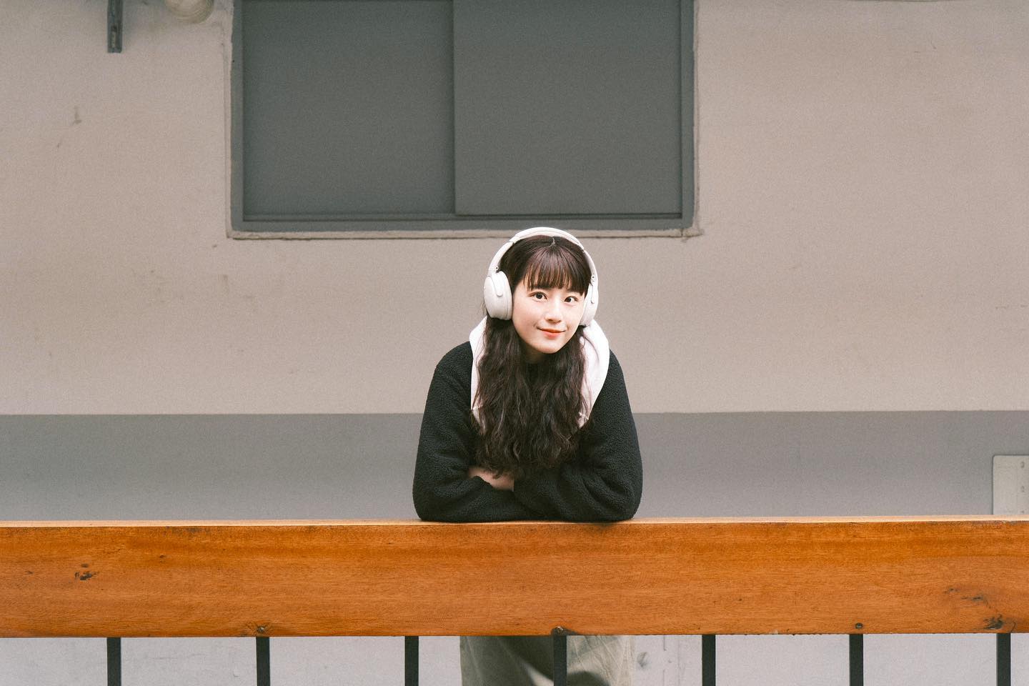 🎧☘️🧡
.
.
.
#사진계정맞팔 #빈티지스냅 #오비디필름 #사진동호회 #을지로출사 #을지로핫플 #헤드셋 #세운상가 #사진계정소통 #좋반 #을지로 #종로3가