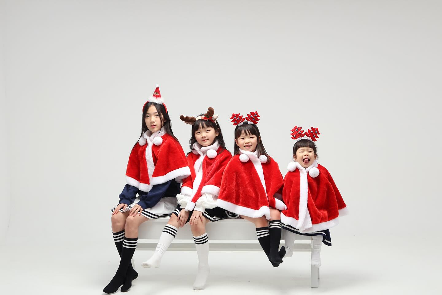 🎄

예쁜 산타들과❣️

#너를봄스튜디오 iseeustudio

#셀프스튜디오 #대구셀프사진관 #대구셀프스튜디오 #셀프사진관
#북구셀프사진관 #북구셀프스튜디오 #칠곡셀프사진관 #칠곡셀프스튜디오