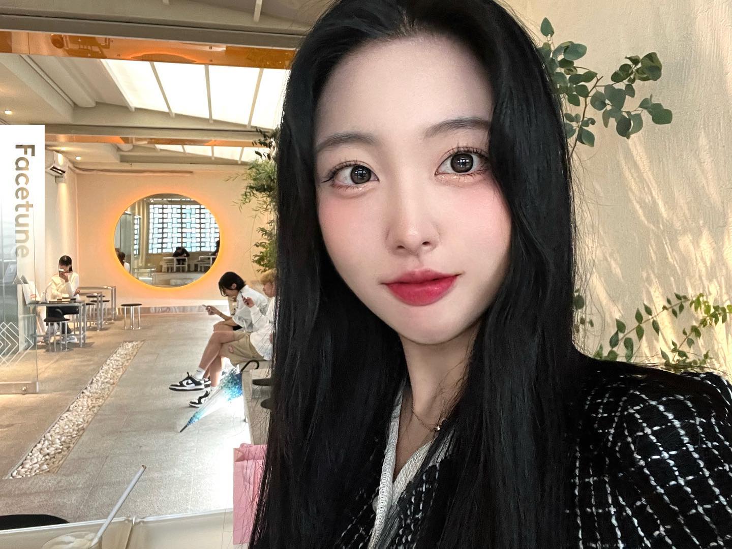 #협찬 데일리하고 내츄럴한 렌즈를 찾는다면?

오렌즈의 글로이 내츄럴 추천✨

영롱한 눈동자를 연출할 수 있어요🩷 넘넘 자연스럽게 예쁨 ㅜㅜ,,,

#글로이내츄럴 #투톤렌즈 #내츄럴렌즈 #하이라이트렌즈 #하이라이트 #데일리렌즈 #오렌즈 #olens #원데이렌즈 #렌즈 #렌즈추천
