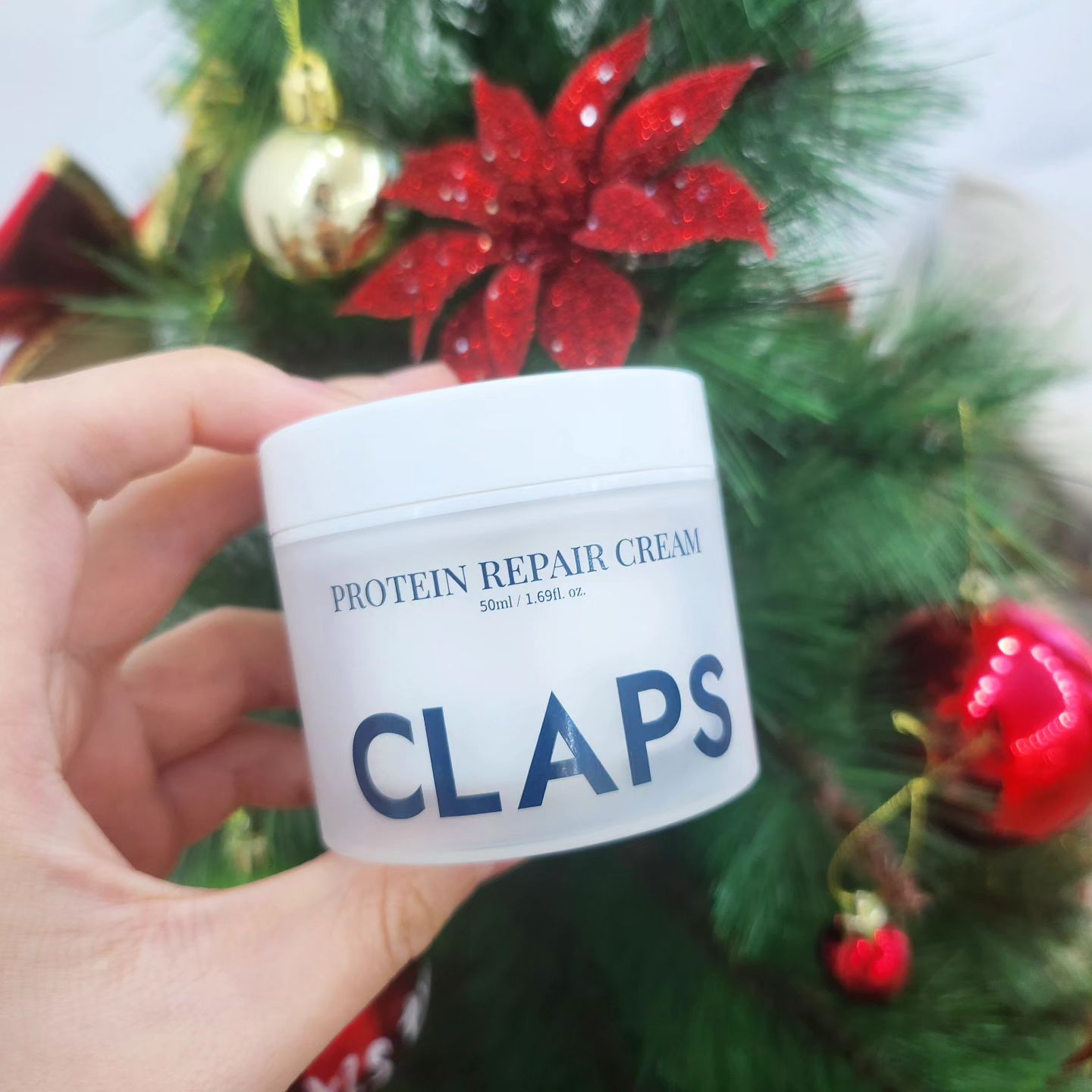 #광고 #claps claps__official #프로틴리페어크림

밀크 프로틴으로 시작되는
피부 변화 느껴보실 분?😊

탄력 미백 보습 올인원케어가 가능!
속부터 차오르는 탄탄함과 광채를 느껴보세요✨️
클랩스 리페어크림으로 매끈한 피부만들기!😘😘

#매끈밀착보습크림 #클랩스
#클랩스크림 #피부보습 #스킨케어
#콜라겐#재생크림#글루타치온