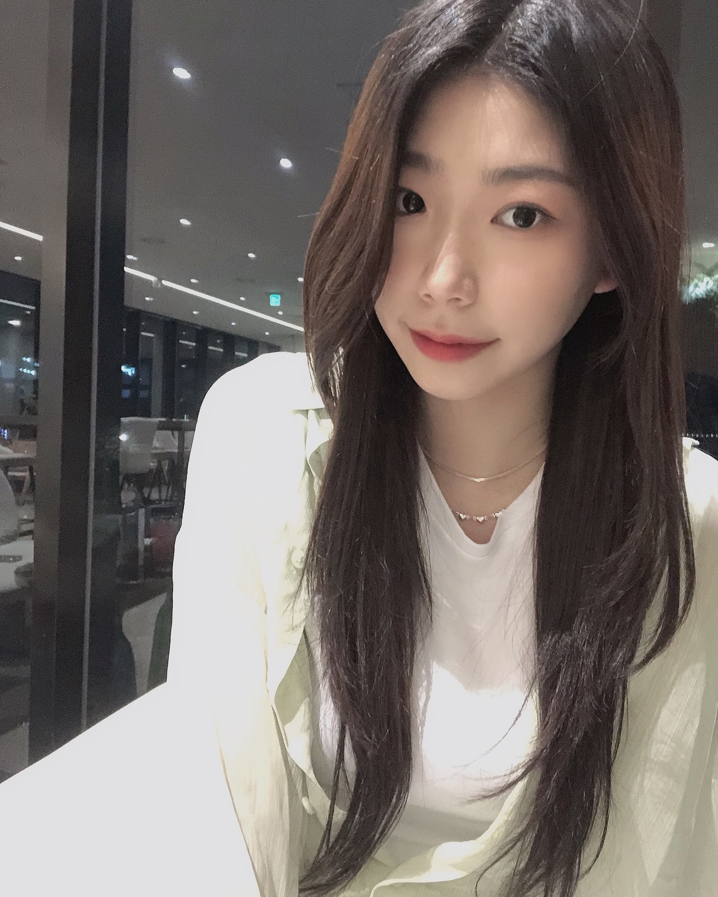 😗