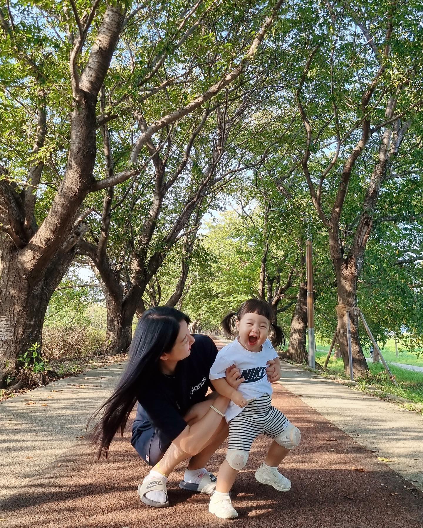 D+520 일상

오랜만에 낮잠 2시간 푹 자고
오후데이트❣️

나무가 커서 그늘이 져
시원한 바람쐬며 산책 👻

#17개월아기 #부산아기랑가볼만한곳 
#맥도생태공원