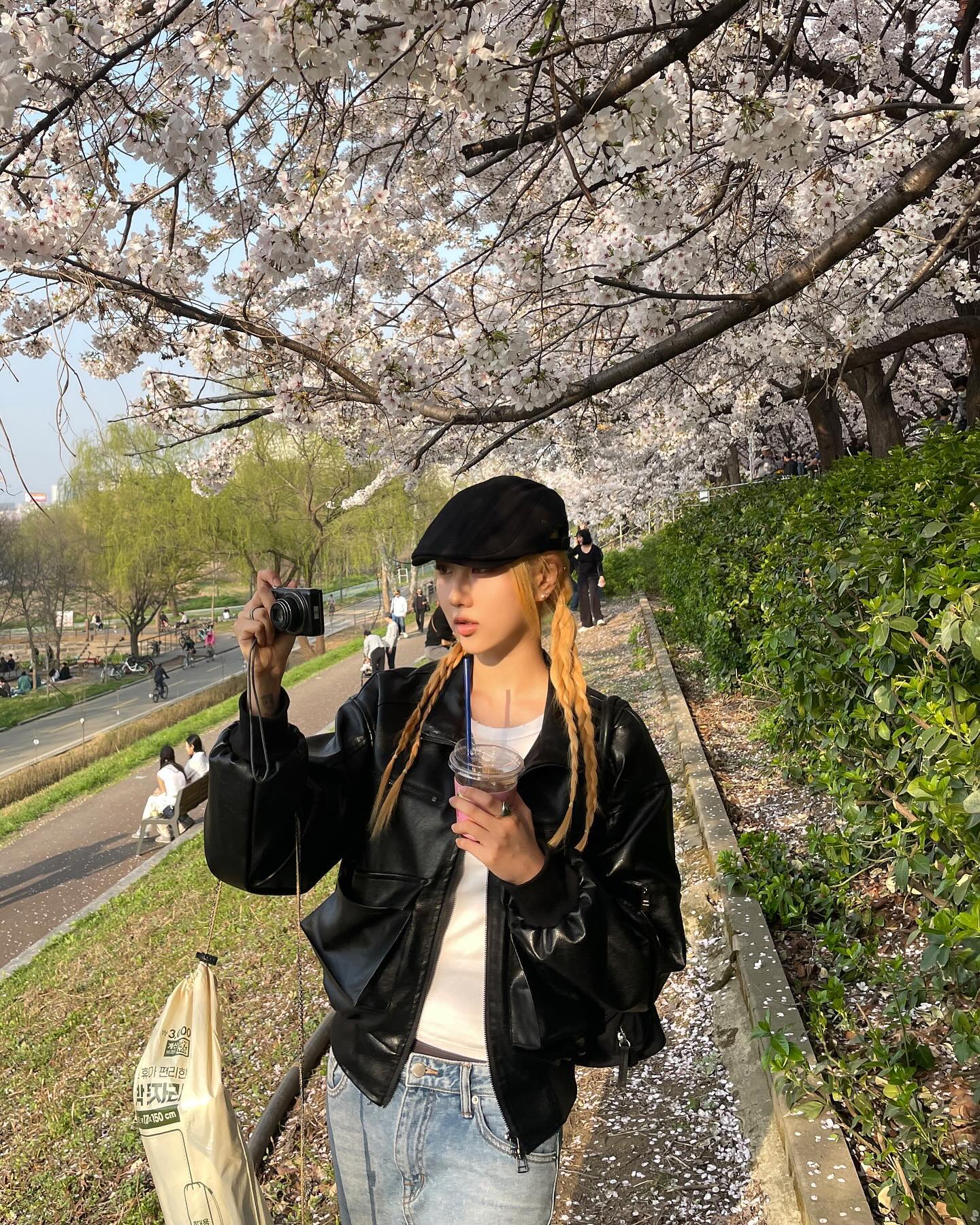 🌸