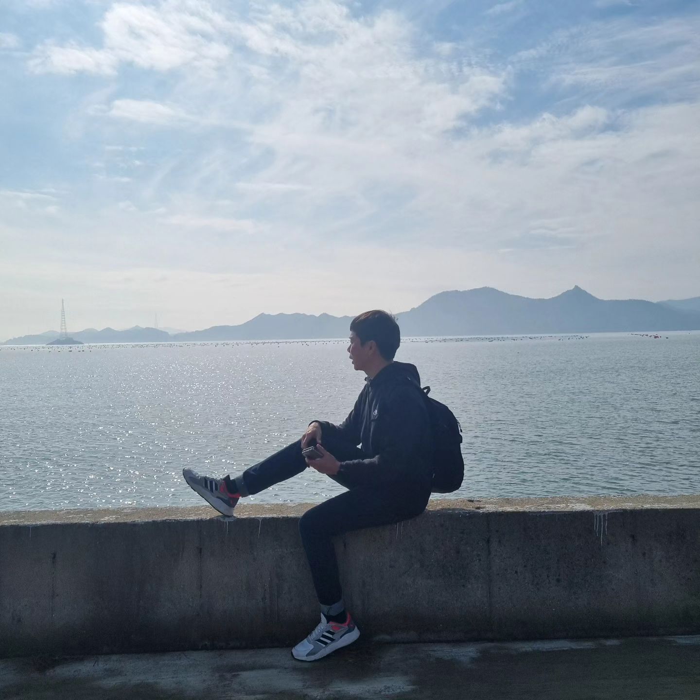 고흥 여행중
엄청 힐링되넹
#고흥여행 #고흥
 #2023전남형청년마을 #전라남도 #고흥군 #덤벙마을