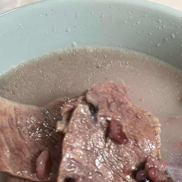❤서뤼❤ on Instagram: "#광고 국풍설렁탕★
따뜻한 설렁탕이 몸속 깊이 따뜻하게 채워주며, 42년 전통 설렁탕으로, 국물이 진하고 맛있으며, 매일매일 먹고싶은맛

#설렁탕맛집#도가니탕#설렁탕택배#부모님선물#몸보신음식#국풍밥상#사골#곰탕#설렁탕밀키트#국밥#스지탕#사골육수 @kp_babs"