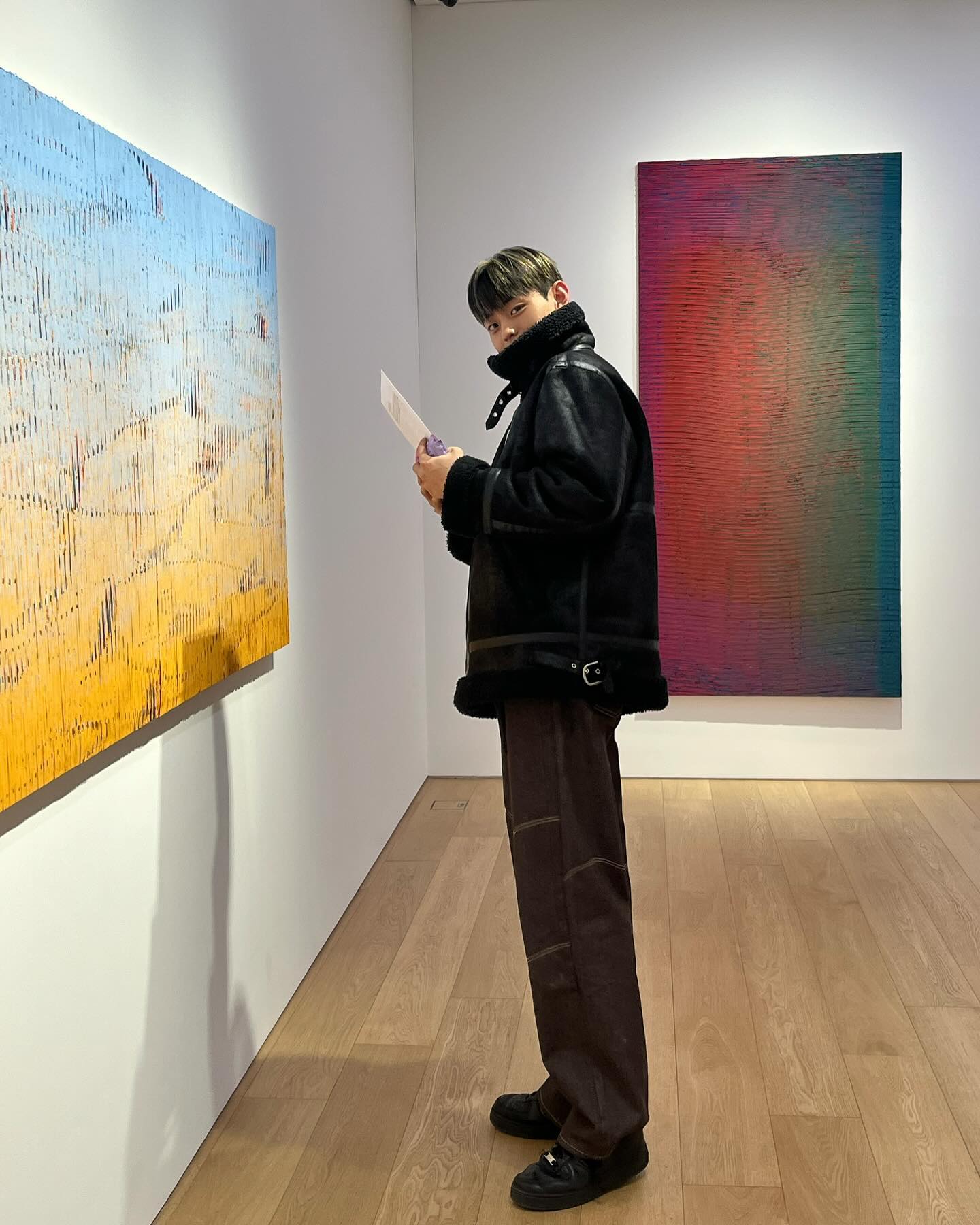 🖼️