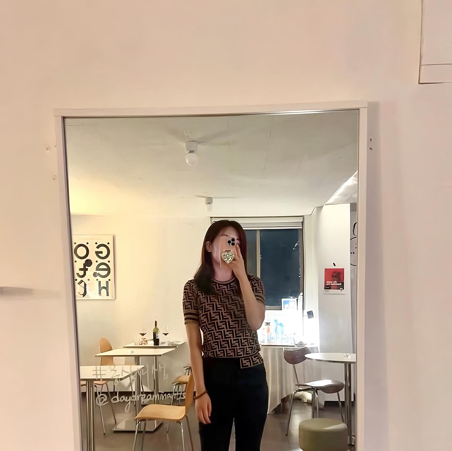 거울 못 지나치지🤳🏻

#셀피