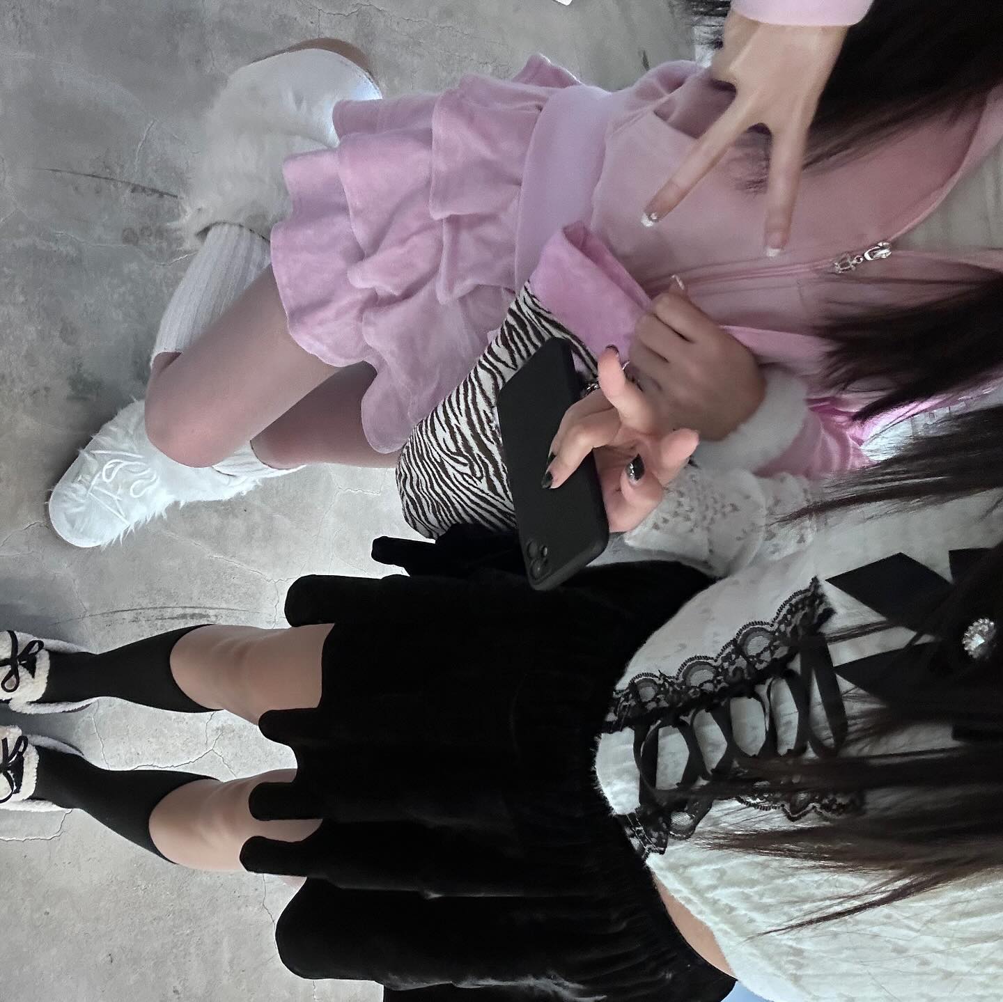 🩷🖤
