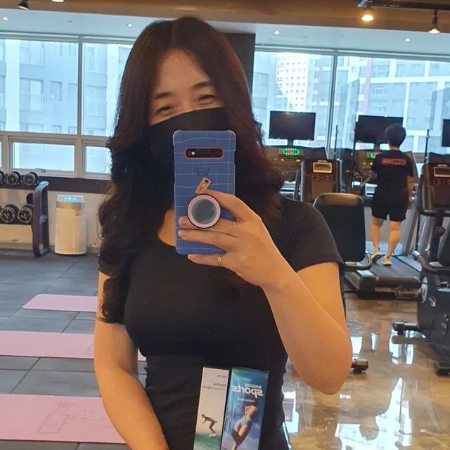 🤩줄루🤩 on Instagram: "#오운완 #하체운동 #오필완 아침에 일어나니 변기 앉기가 힘들더라구요 얼마만에 느끼는 궁디 근육통인지🤣🤣🤣 그래도 오늘 #하체루틴 가즈아~~~ #레그프레스 는 60