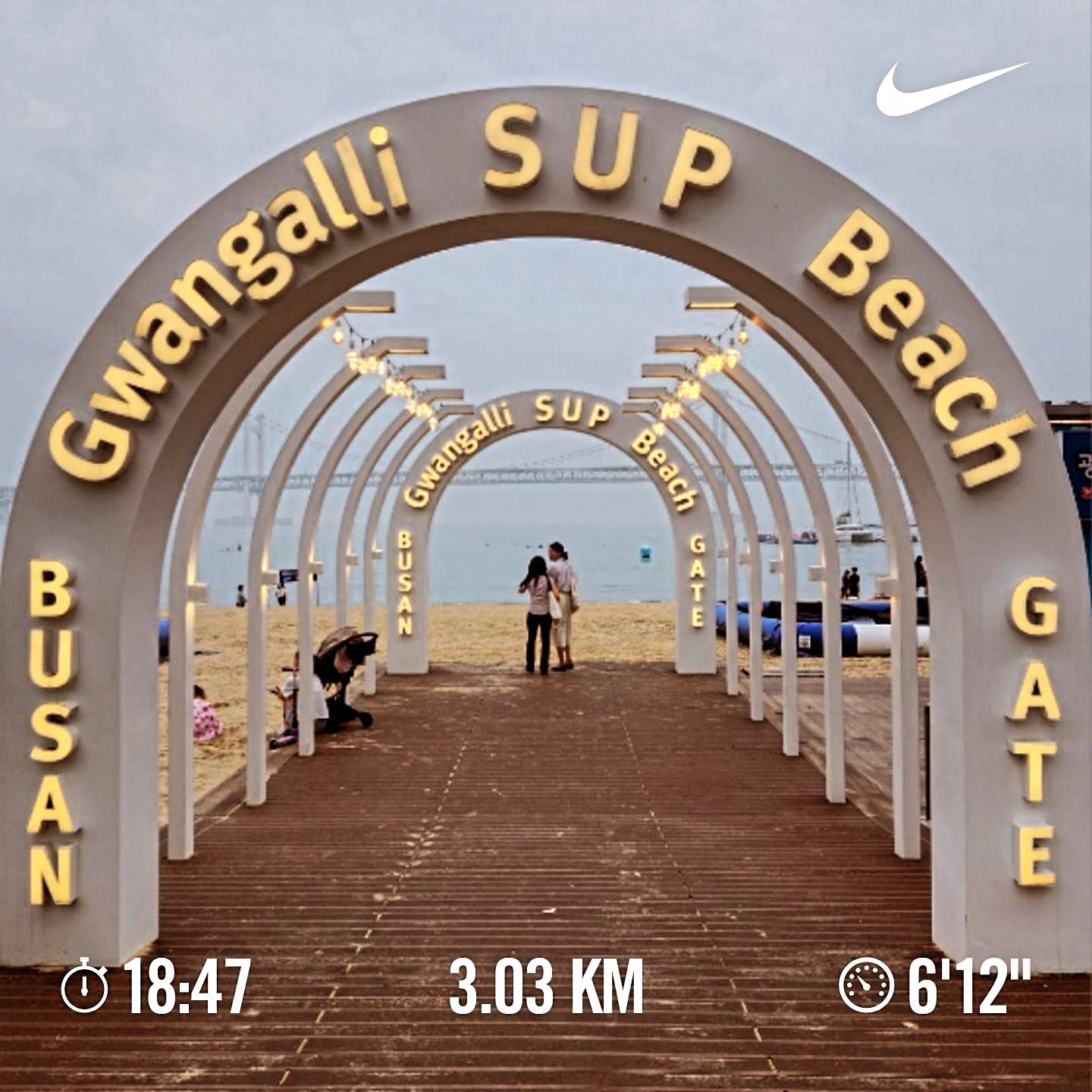일보러 부산온김에

광안리 해변 런런~🏃‍♀️

너무 좋다👍

이제 가게 오픈까지 약 한달정도 남은거같은데

끝까지 준비 잘해보자구요잇~