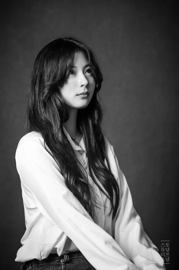 혜화역 흑백 사진관 [토담쓰담 스튜디오]