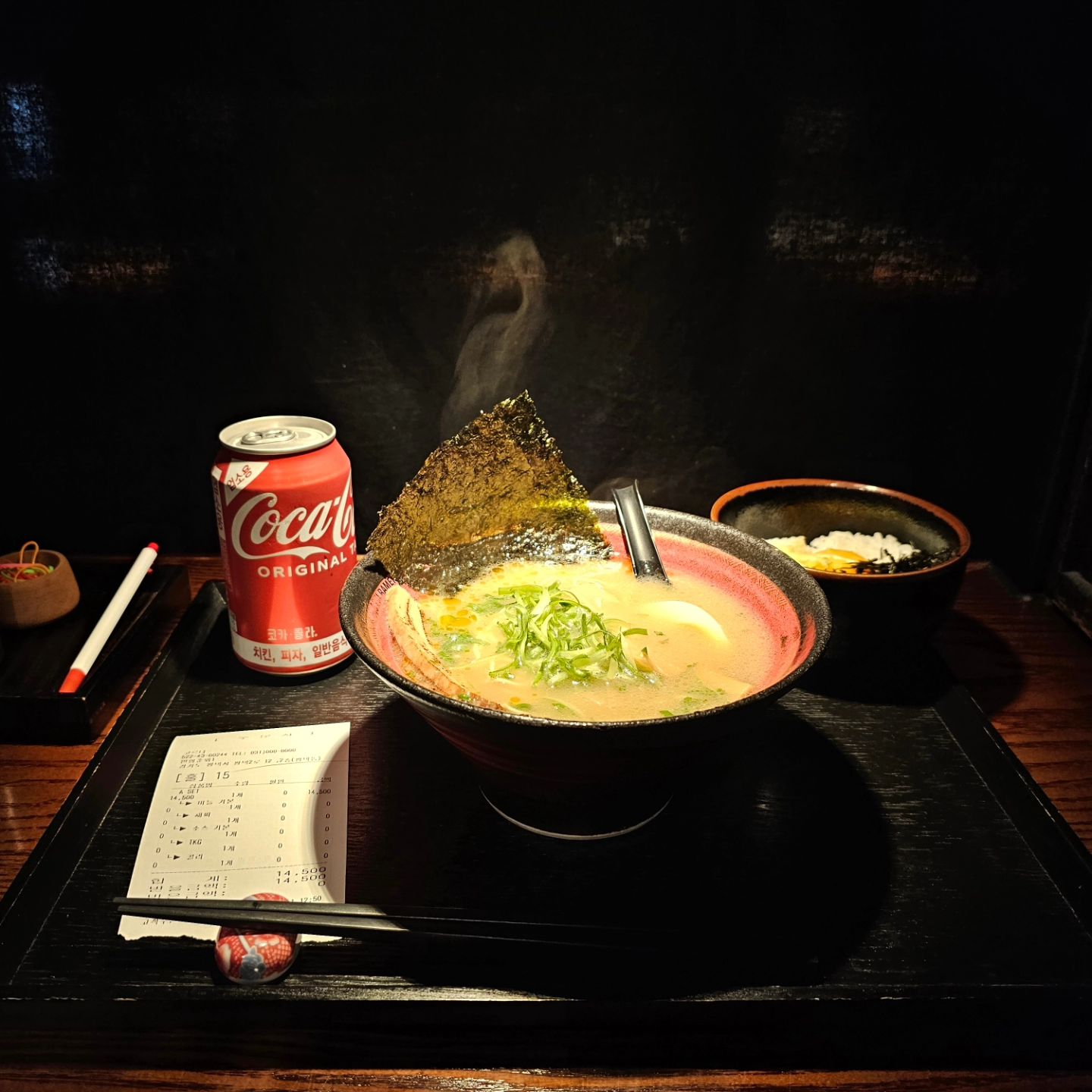 평택 라멘 맛집 #고르다 #aramen 에서
라멘 먹고 왔어요❣️
분위기도, 맛도 일본 라멘 맛집인 이치란 라멘이랑 비슷한 것 같아요🤭