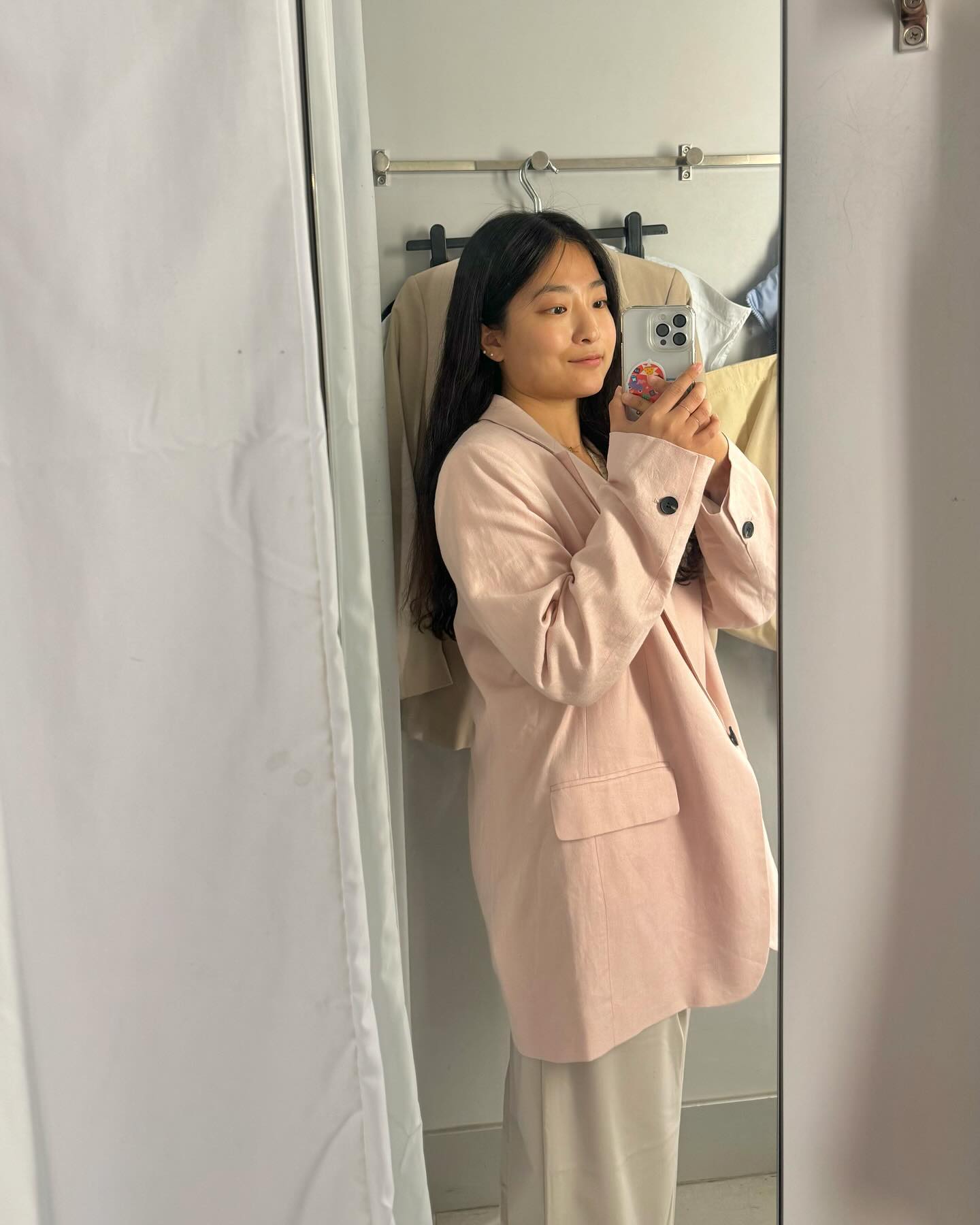 요건 봄느낌이랄까
Anyway weekend!!!
-
-
-
-
-
-
#model#fashionblogger#traveling#suit#suits#mirror#mirrorselfie#camera#beautytips#beautybloggers#soho#newyork#newyorkcity#newyorklife#weekend#모델#캐쥬얼룩#촬영#거울셀카#뉴욕#소호#직장인#직장인스타그램#직장인룩#20#30#여행#데일리룩코디#뷰티모델#직장인코디