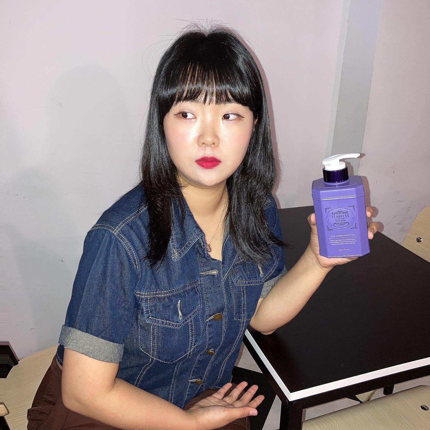 teabless_official 

헤헤 거품도 풍성하고 각질제거까지 되는 고급진 바디워시 티블레스쵝오,,😲💖
.
.
.
.
.
.
.
.
.
.
.
.
.
.
.
#티블레스 #협찬 #바디워시 #퍼플티 #카페 #인천 #선팔 #맞팔 #선팔하면맞팔 #좋아요반사 #좋반 #좋아요테러 #카페스타그램 #얼스타그램 #부평 #부평카페 #00년생 #인친 #데일리룩 #패션계정맞팔 #오오티디 #디엠 #소통 #일상 #인스타 #사진 #화장품 #followforfollowback #like #제품제공
