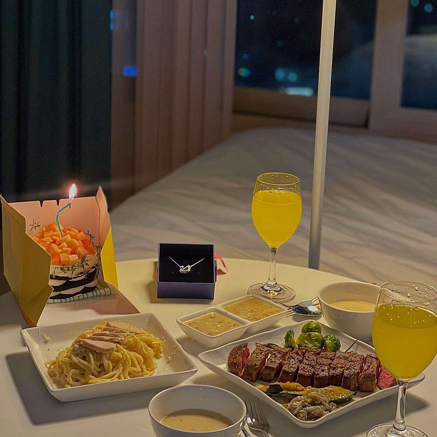 오빠랑 노는게 젤루 죠아><
홈스토랑 성공했지롱😋
해피 3주년🤍
