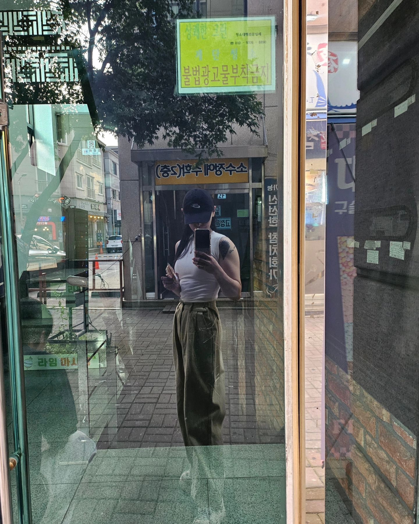 별거없는 그냥 사진첩 최근 사진 아무거나 올리기
공주 사진찍는거 들키면 고개 돌림